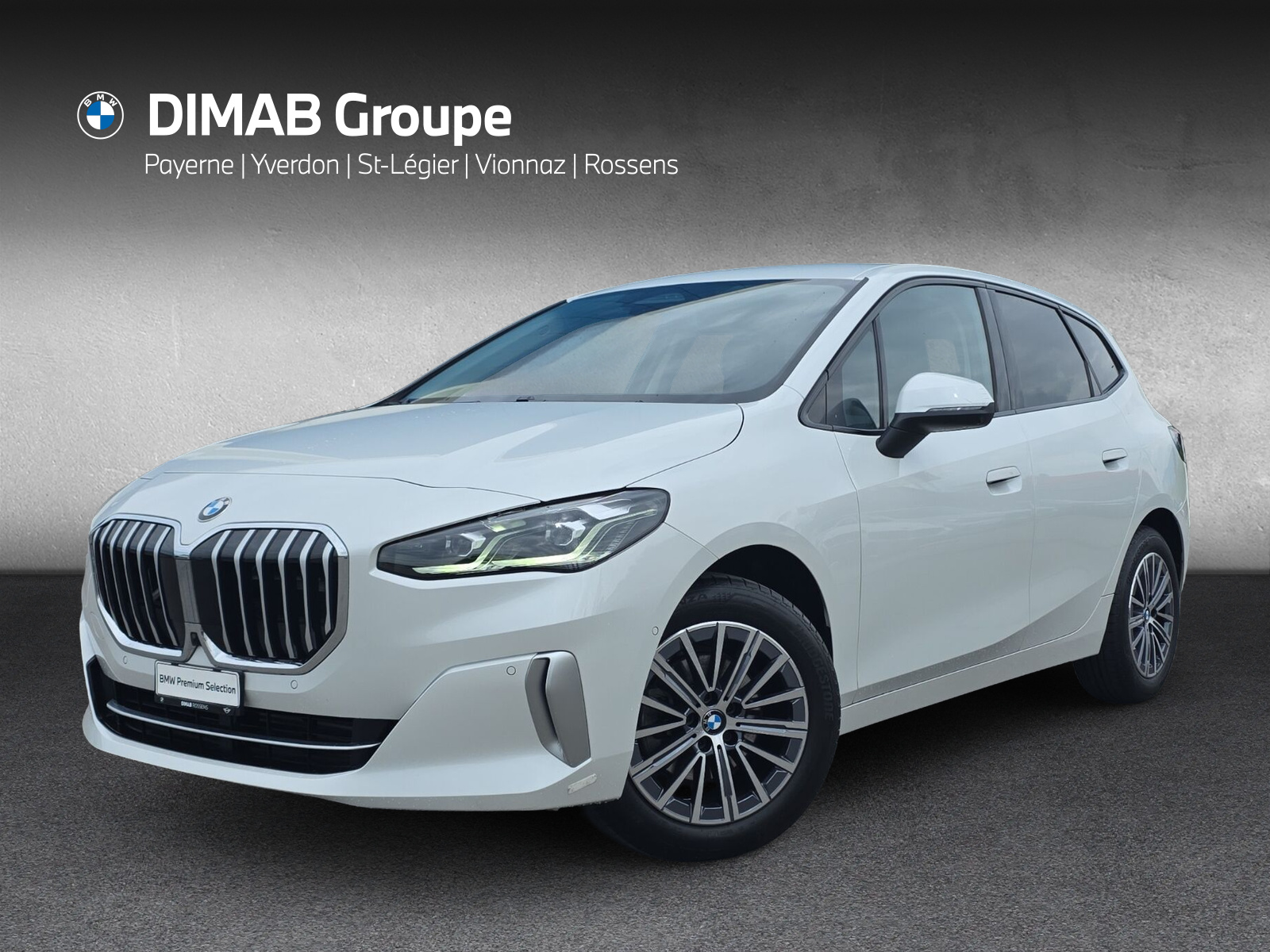 BMW 218i Active Tourer-image-0