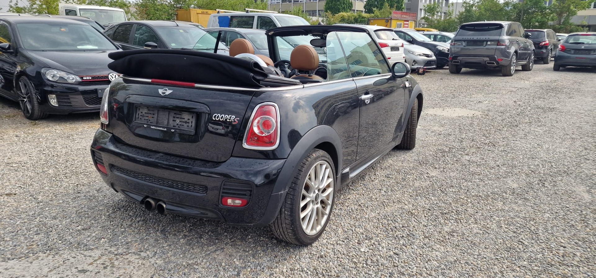 MINI Cooper S Cabriolet-image-3