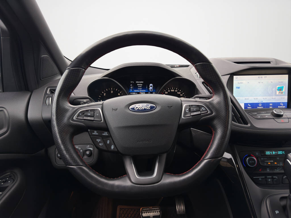 FORD Kuga 2.0 TDCi 150 ST-Line FPS-image-9