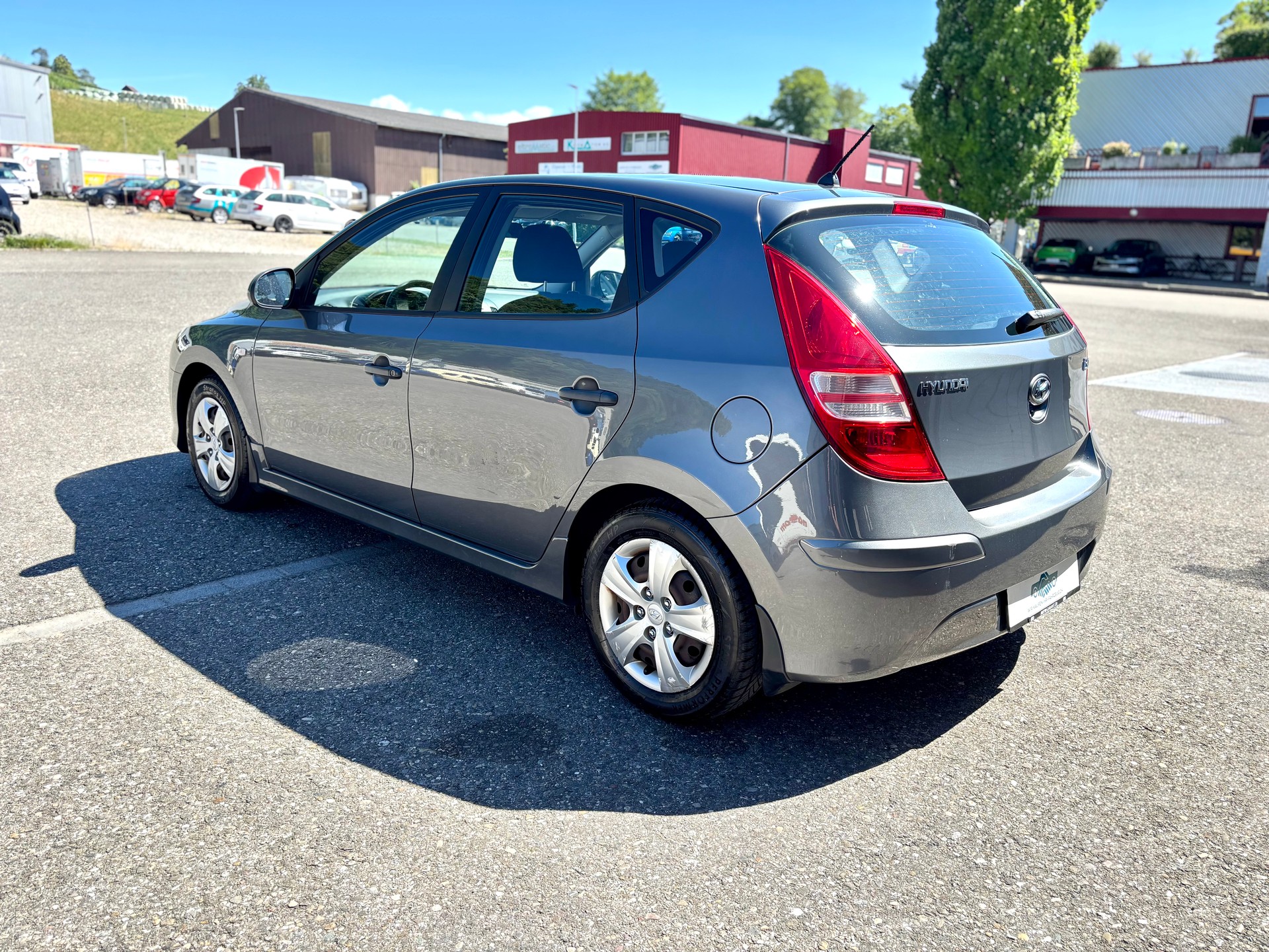 HYUNDAI i30 1.4 Comfort-image-5
