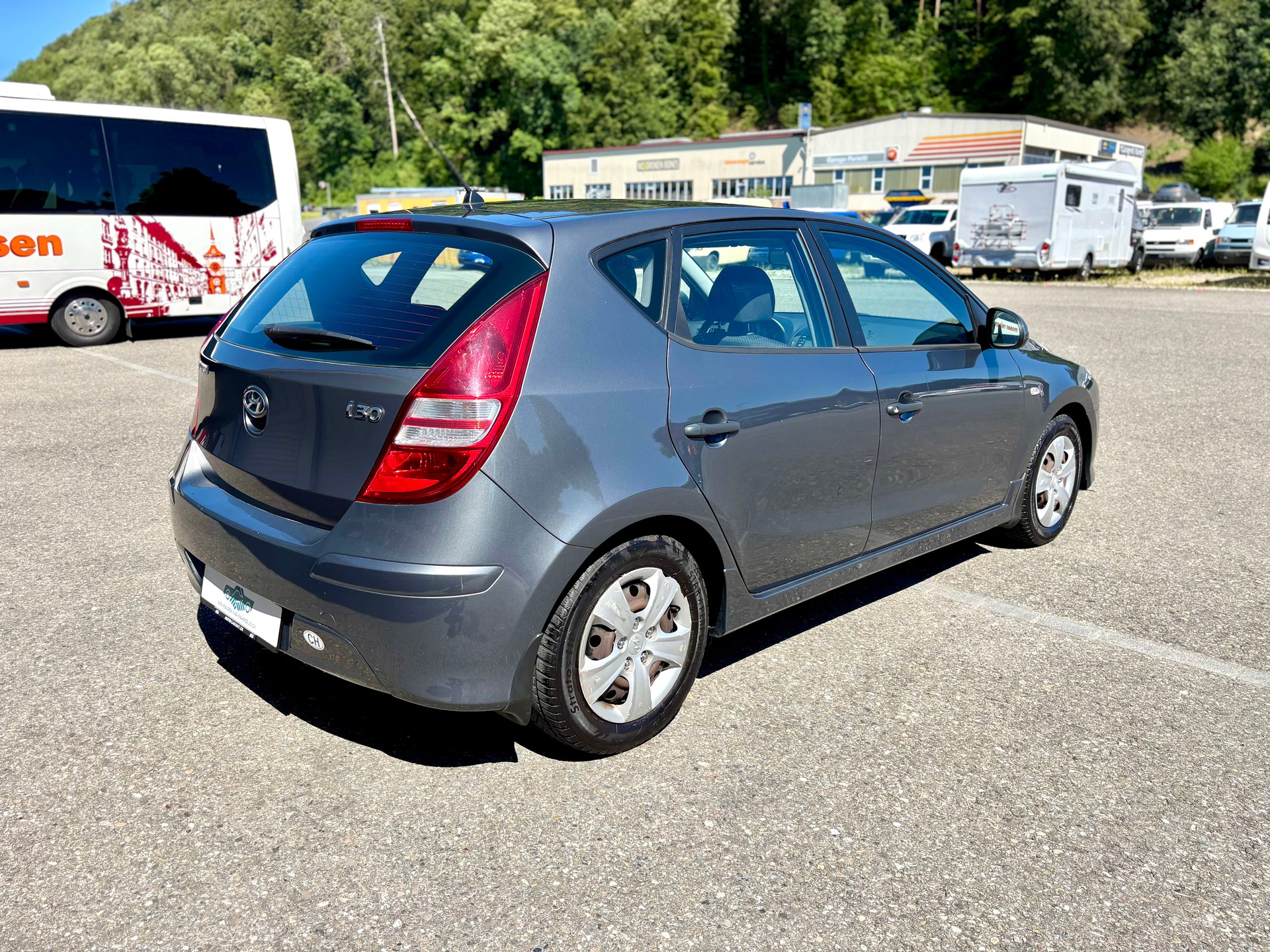 HYUNDAI i30 1.4 Comfort-image-3