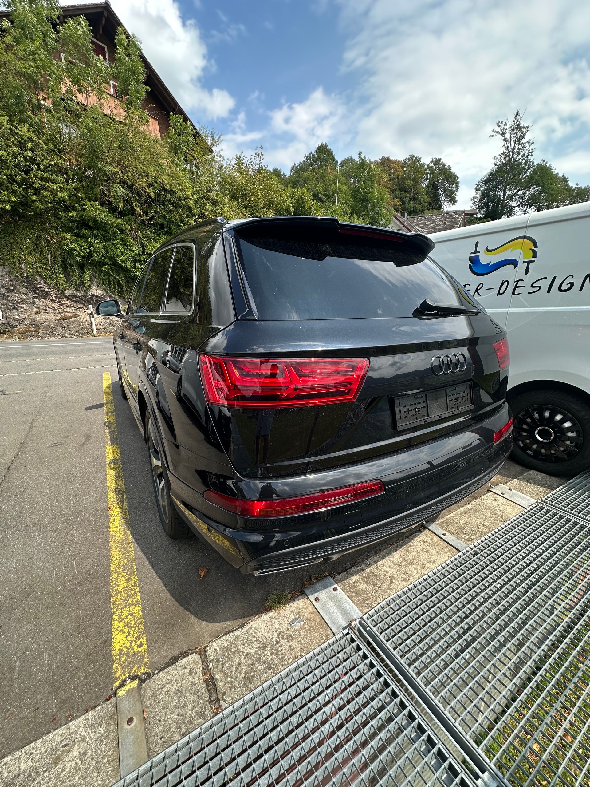 AUDI Q7 3.0 TDI quattro tiptronic-image-1