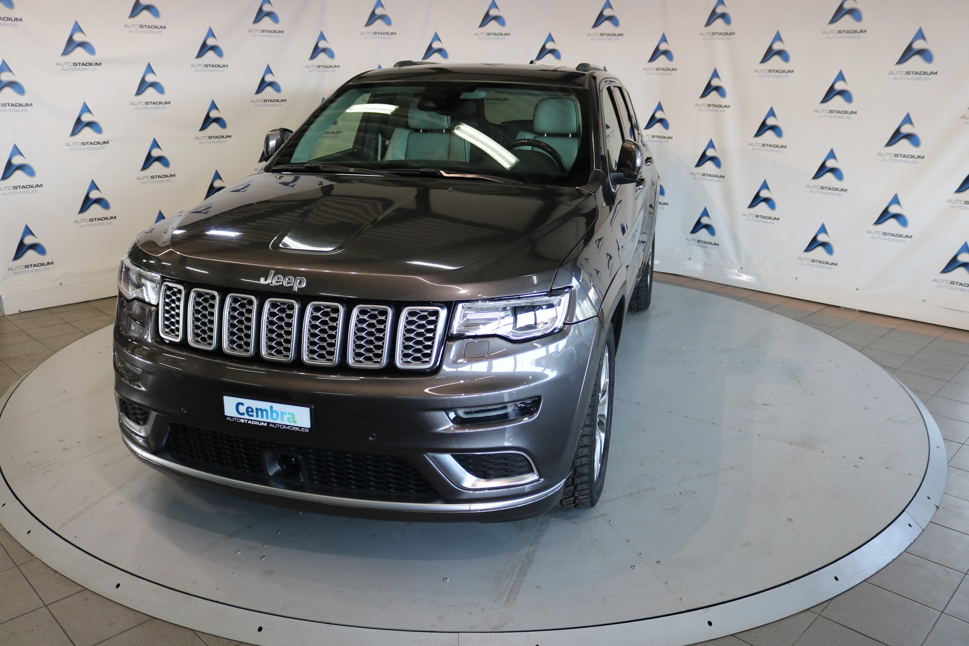 JEEP Grand Cherokee 3.0 CRD Summit Automatic-image-10