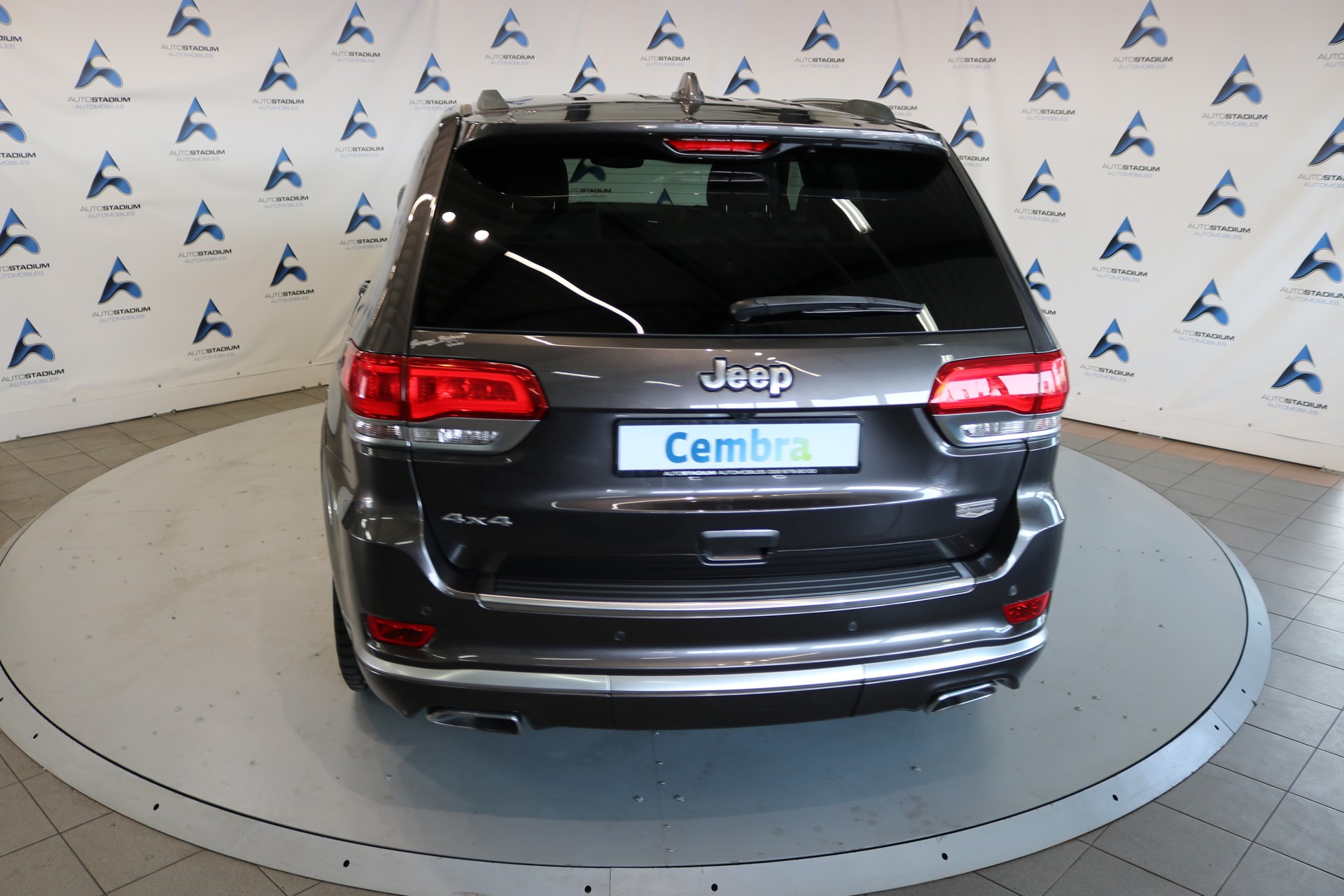 JEEP Grand Cherokee 3.0 CRD Summit Automatic-image-20