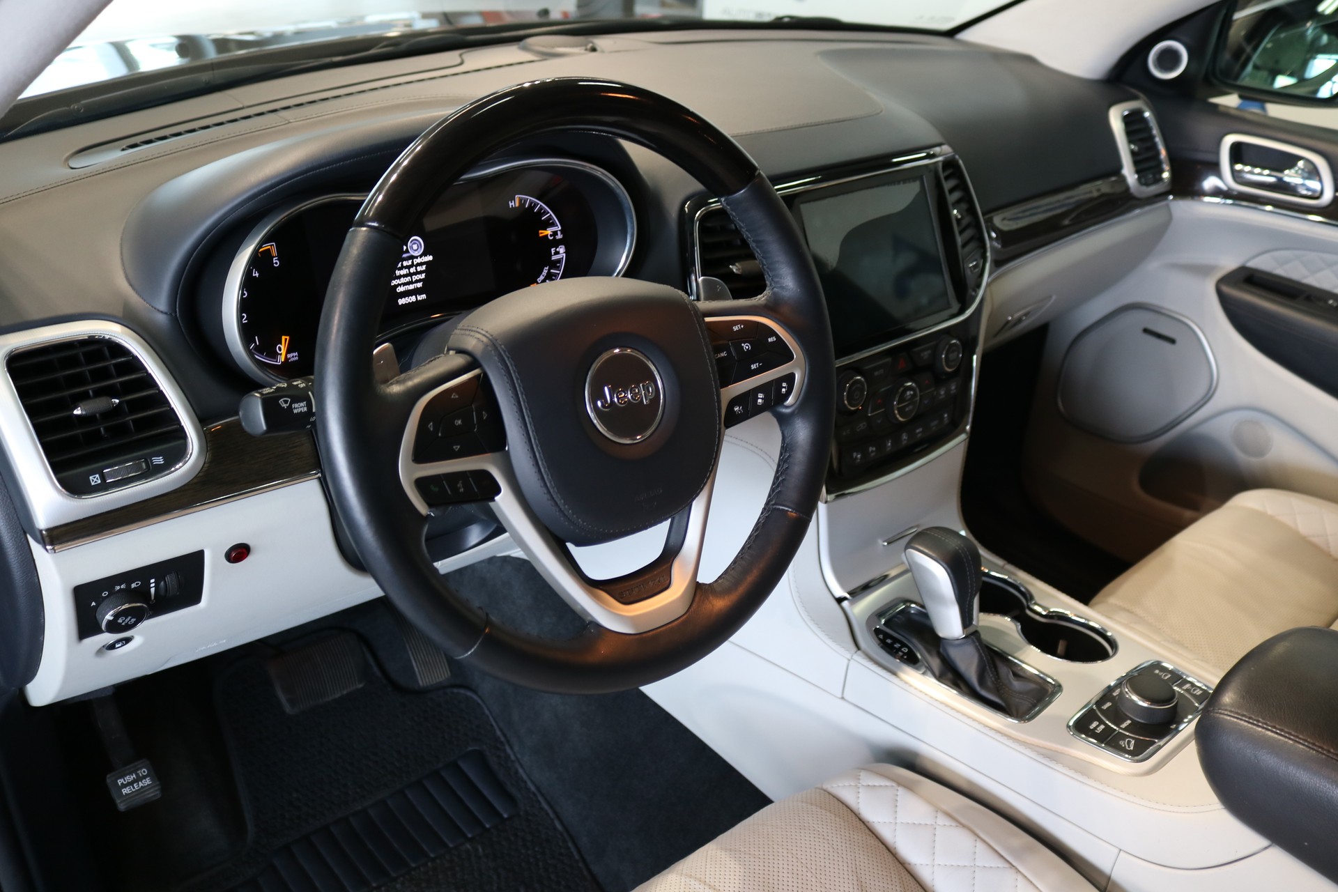 JEEP Grand Cherokee 3.0 CRD Summit Automatic-image-44