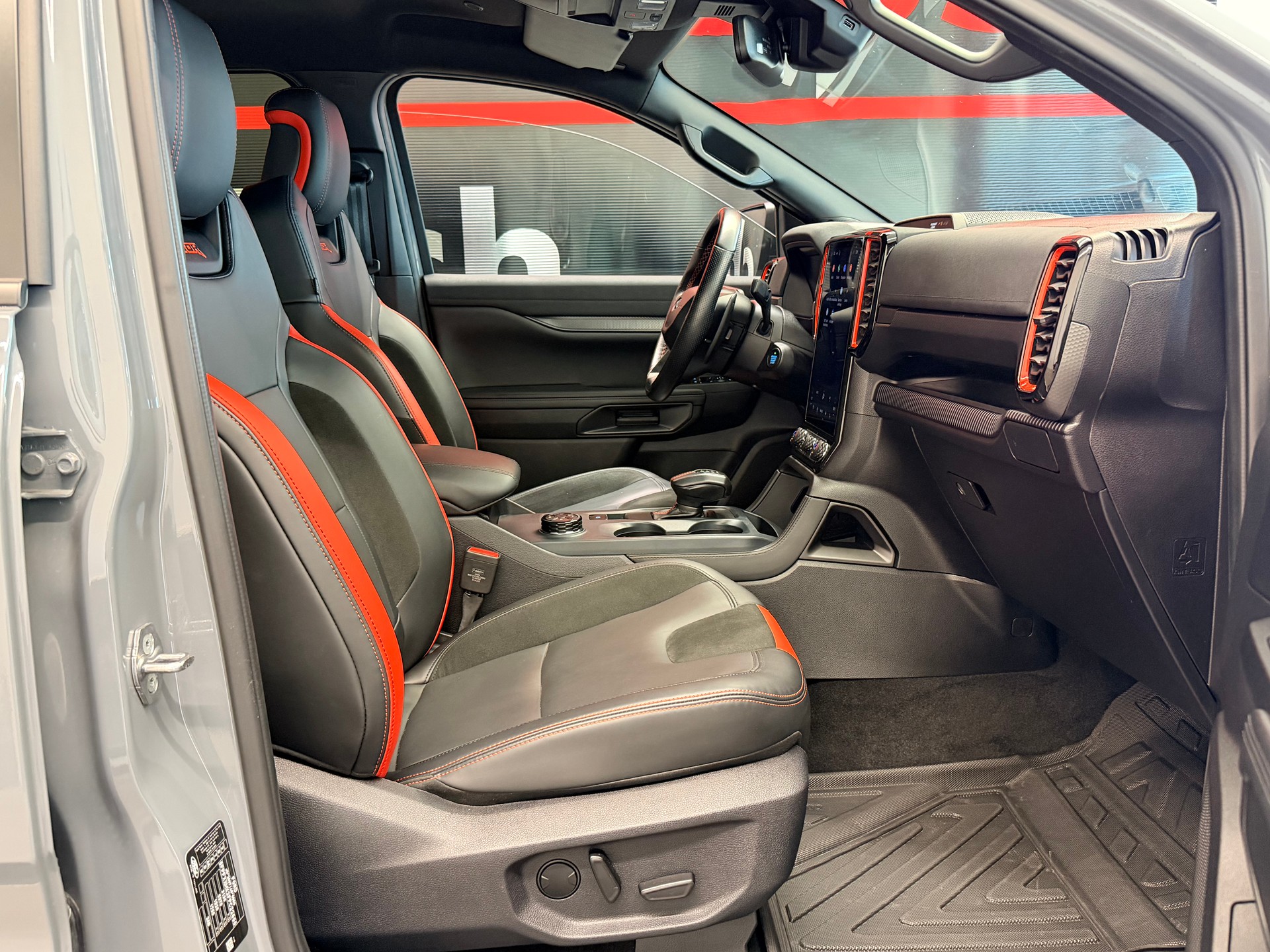 FORD Ranger Raptor 3.0 Eco Boost 4x4 A-image-18