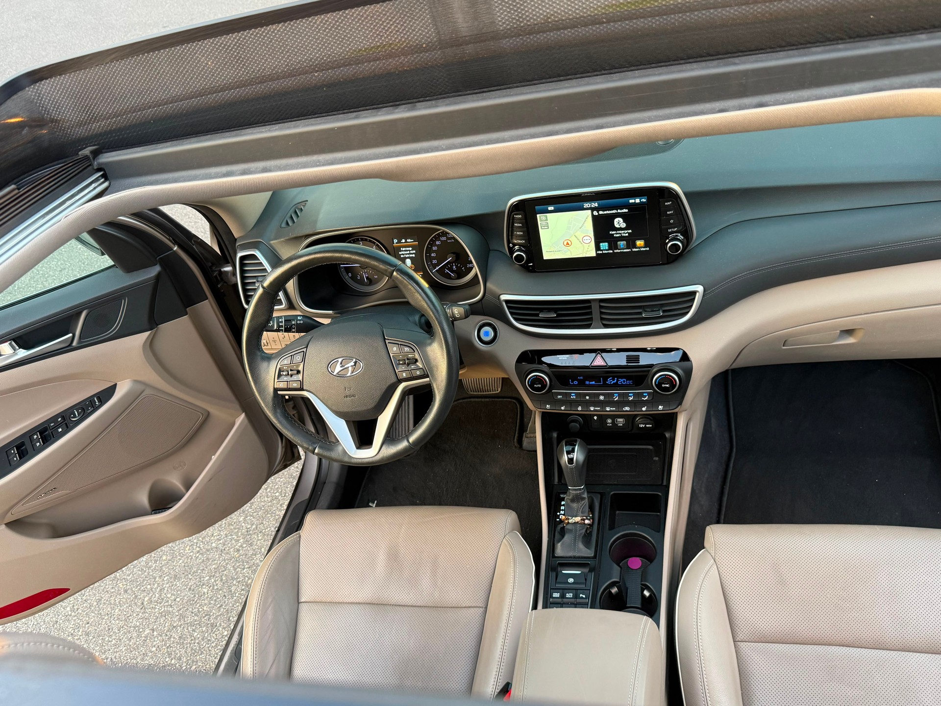 HYUNDAI 2.0 CRDi 185 Vertex 4WD-image-2