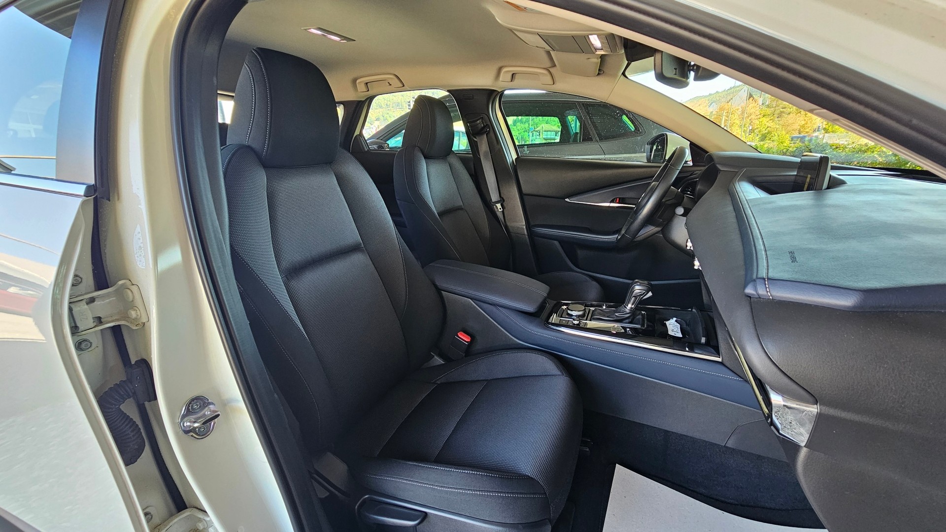 MAZDA CX-30 SKYACTIV-G M Hybrid 122 Ambition Plus FWD Automat-image-21