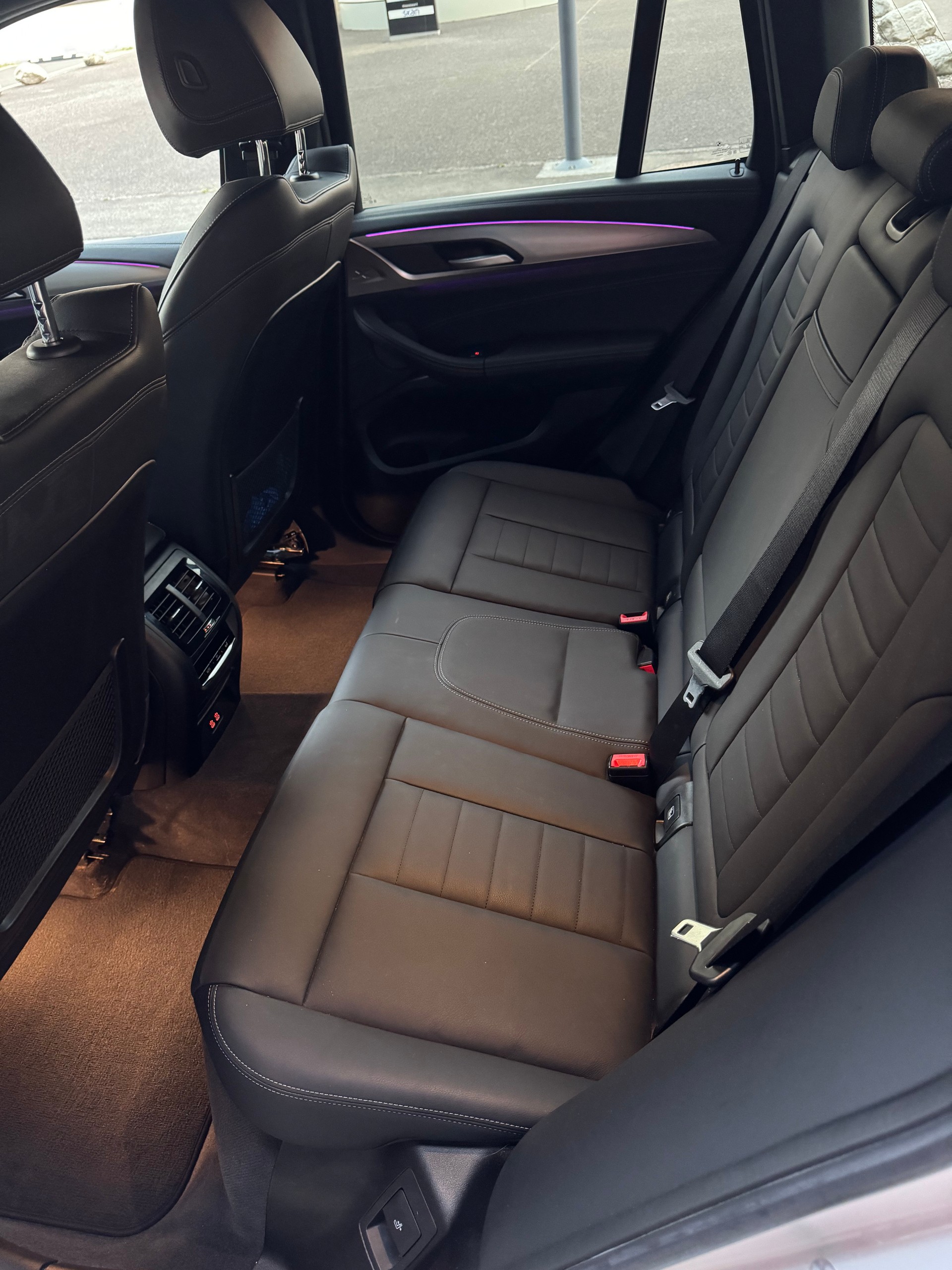 BMW iX3 Impressive-image-7