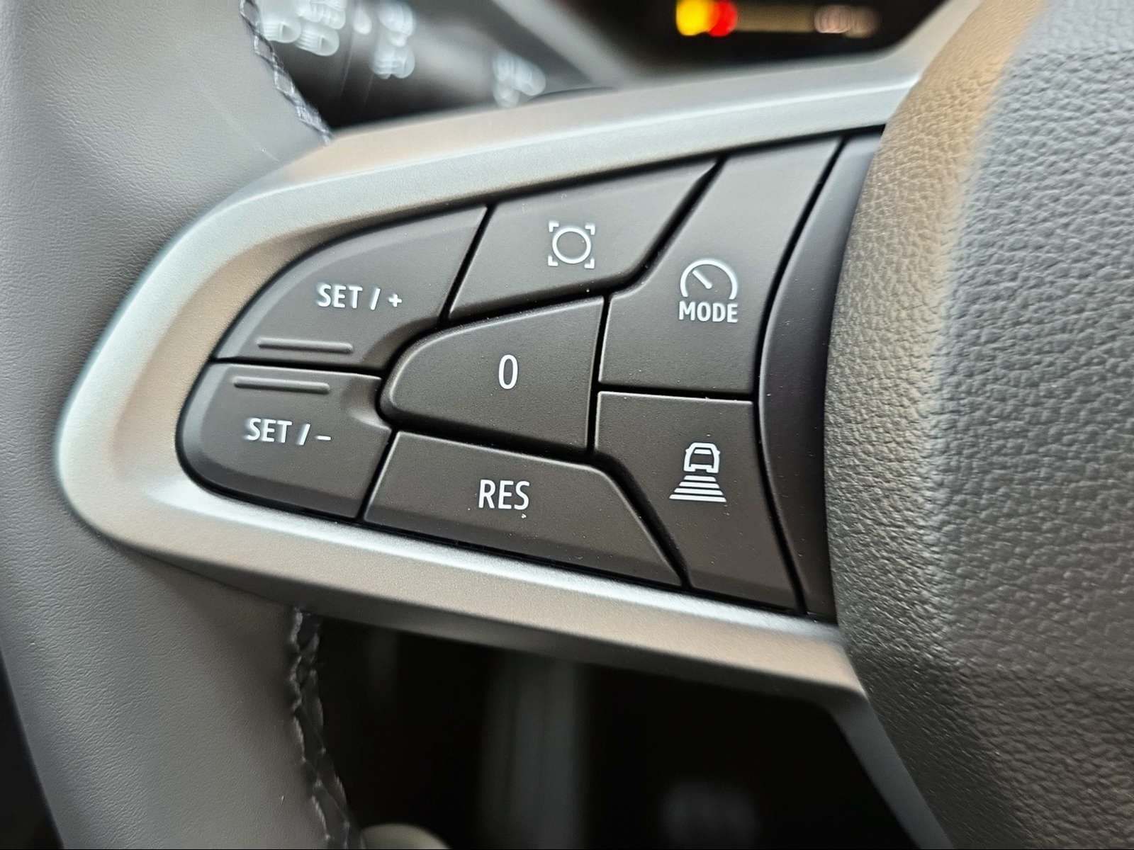 DACIA Bigster 1.2 Hybrid Journey 4WD-image-12