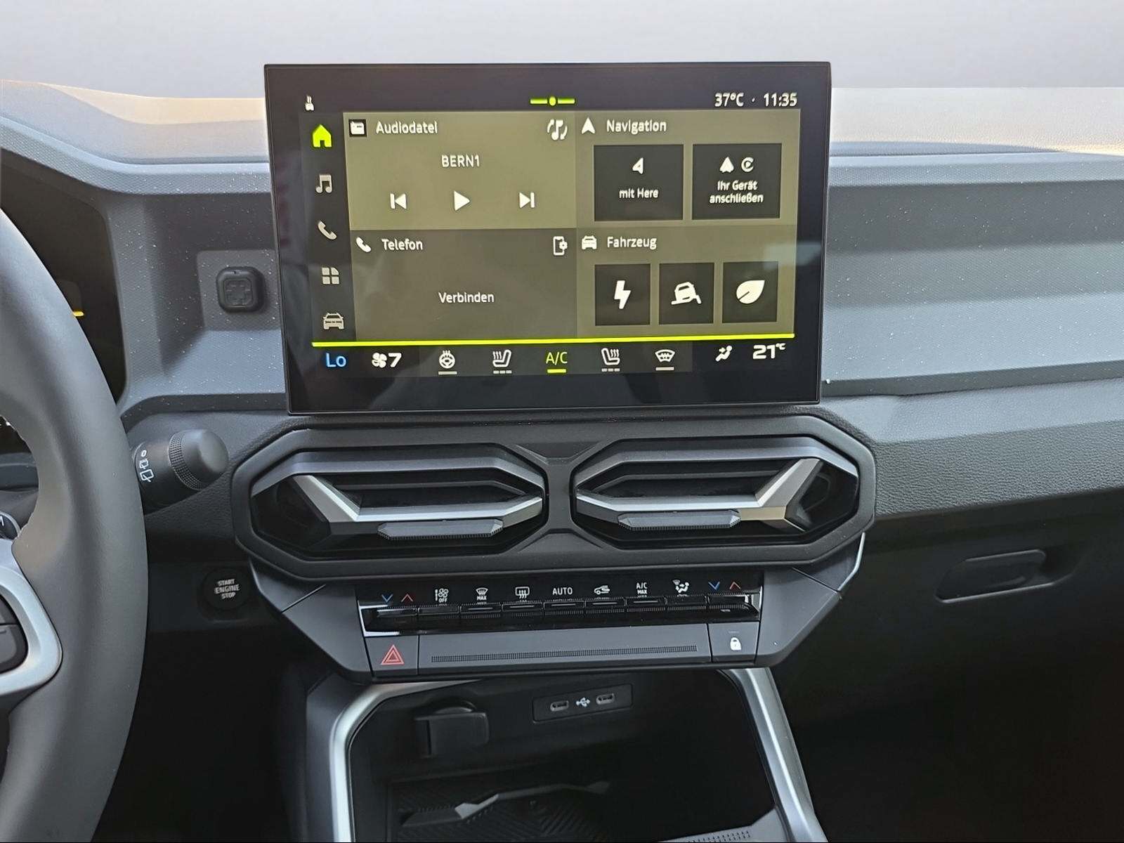 DACIA Bigster 1.2 Hybrid Journey 4WD-image-9
