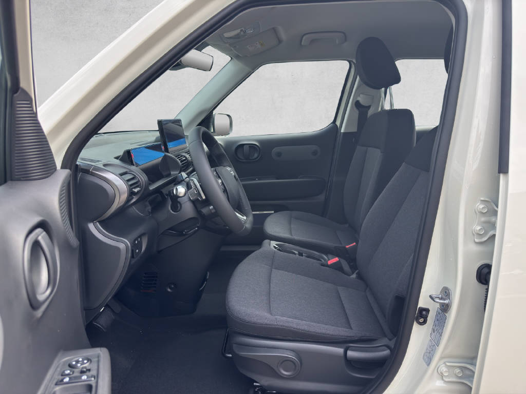 HYUNDAI Inster 49 kWh Electric Origo-image-7