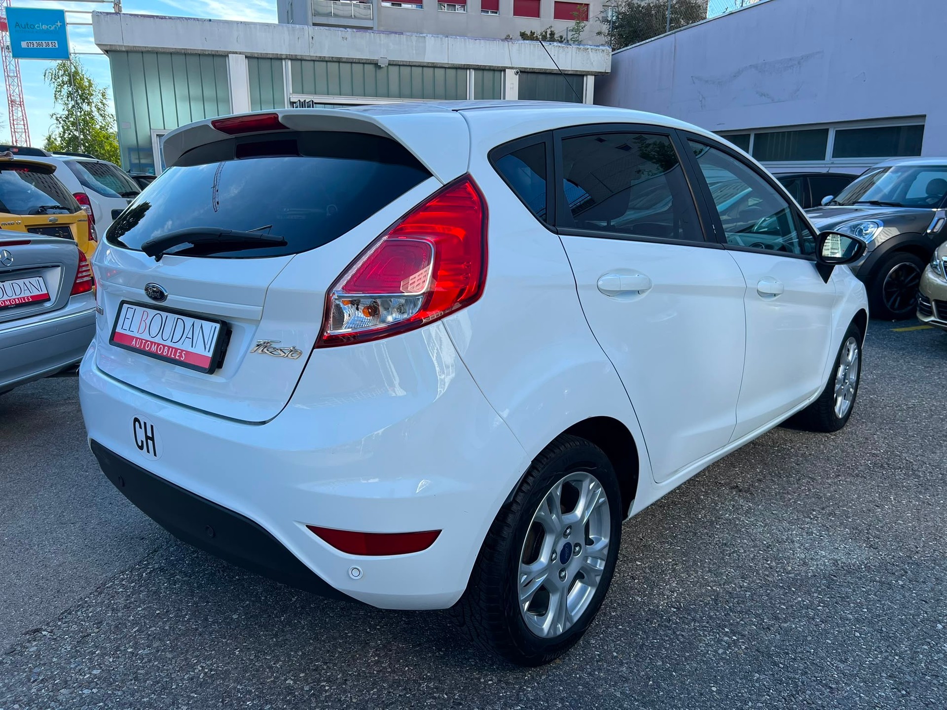 FORD FIESTA-image-5