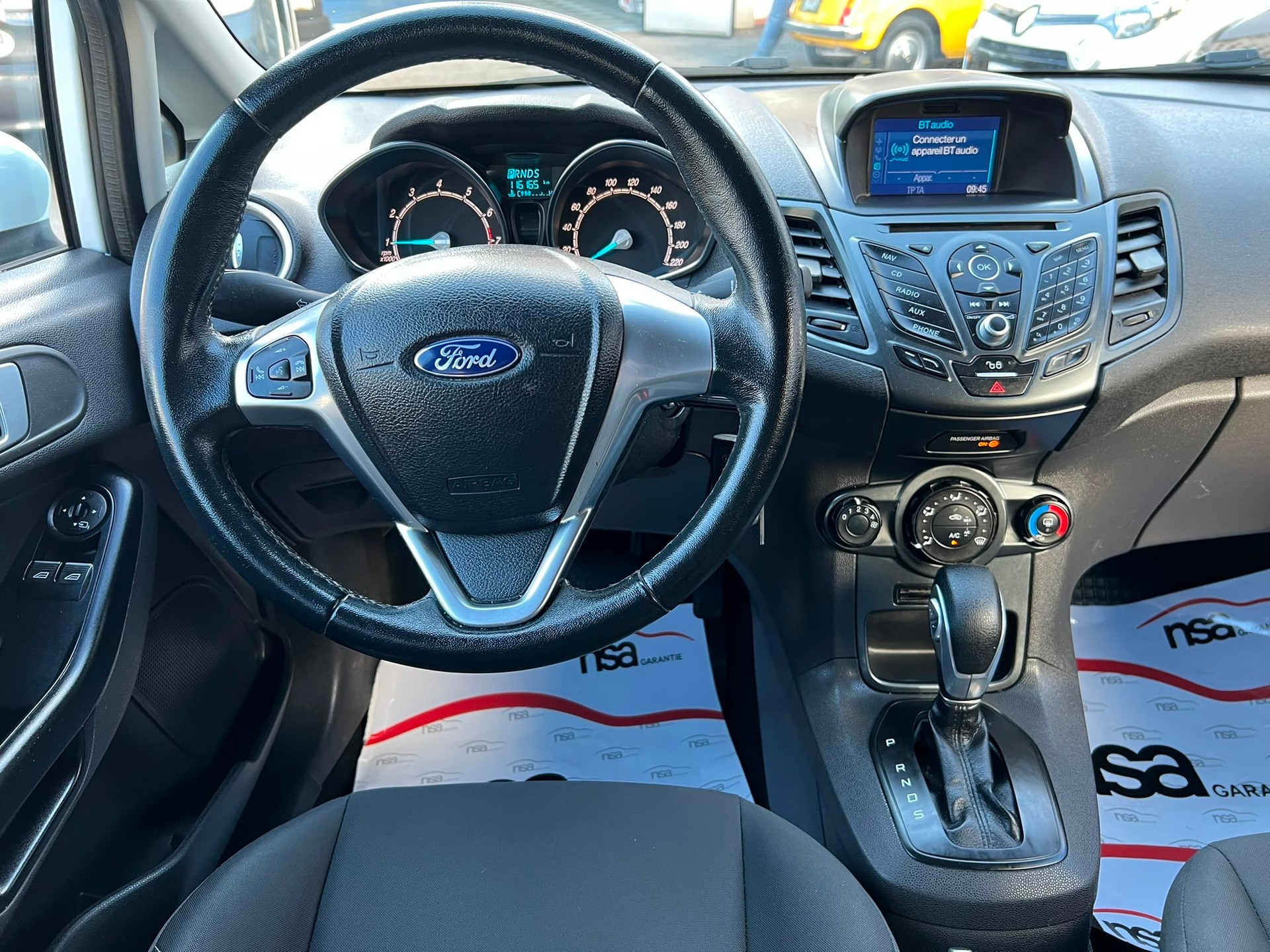 FORD FIESTA-image-8