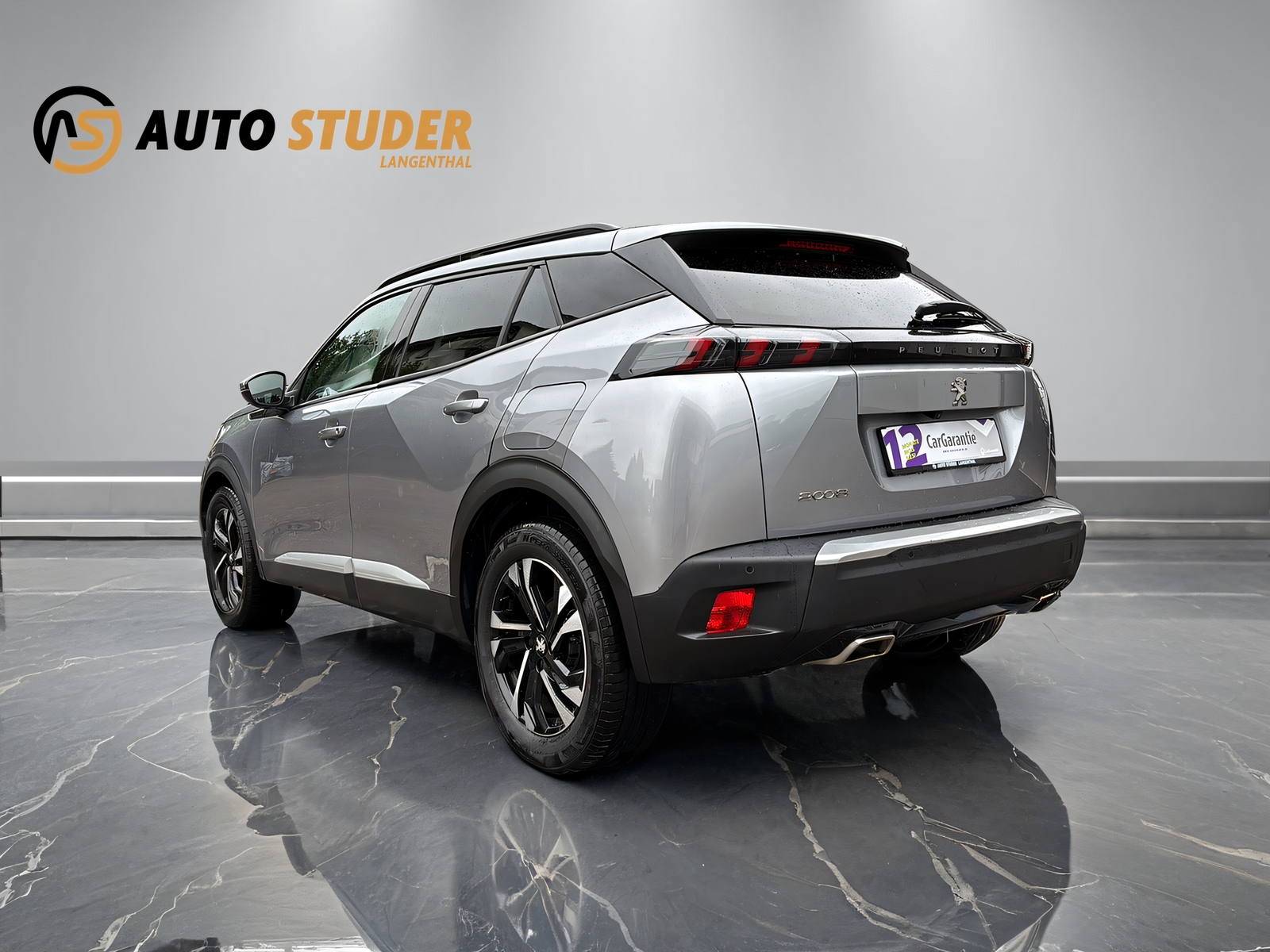 PEUGEOT 2008 1.2 PureTech 130 Allure-image-8