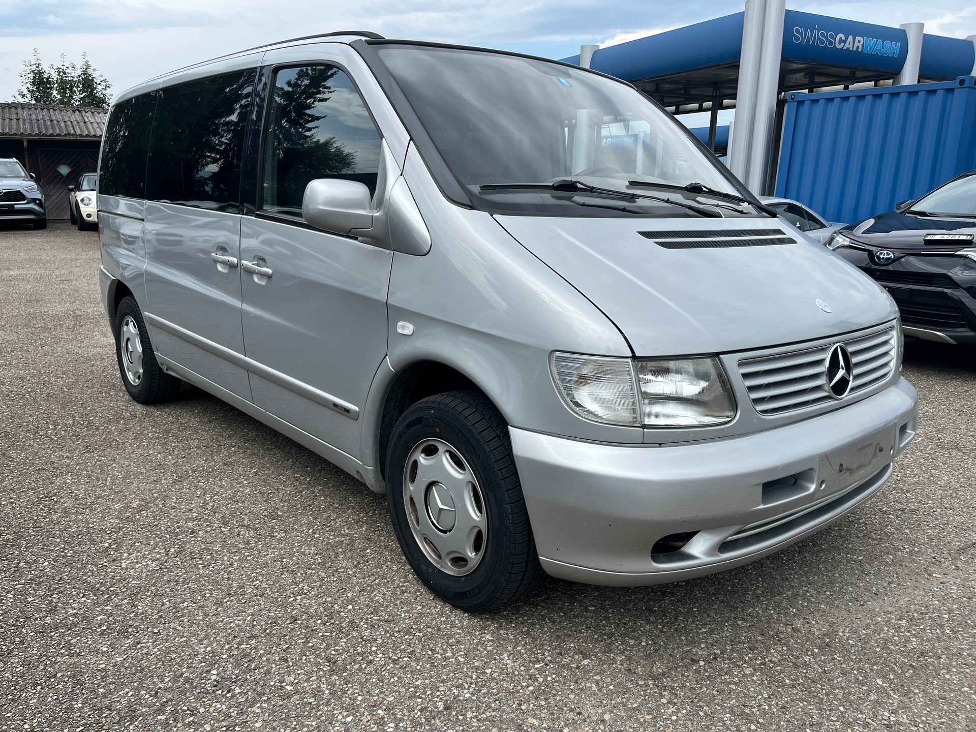 MERCEDES-BENZ V 220 CDI Fashion-image-2
