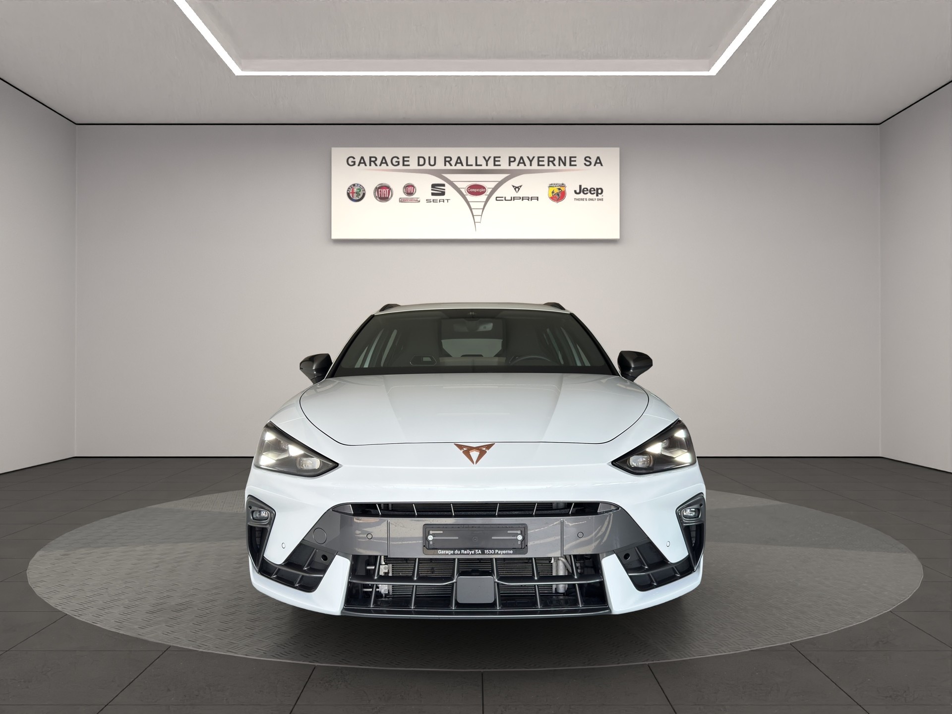CUPRA LEON ST 1.5 e-HYBRID pHEV VZ DSG-image-0