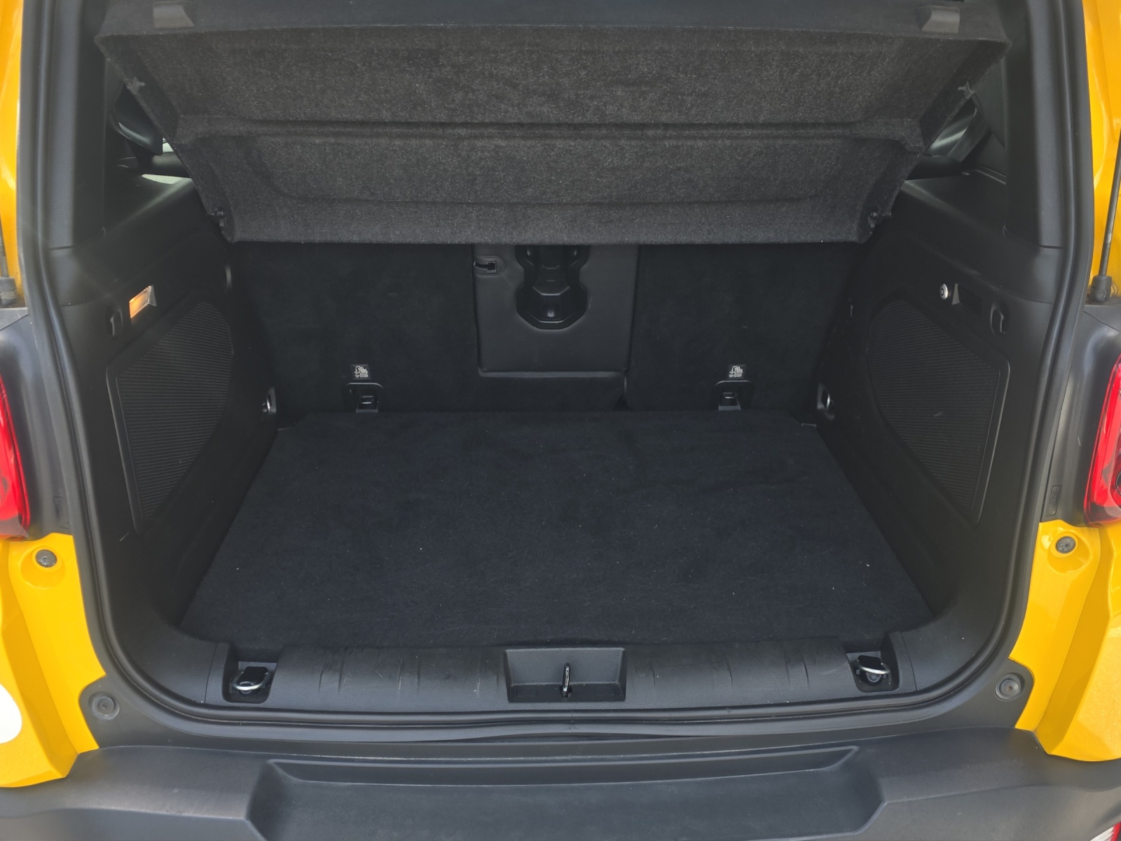 JEEP Renegade 2.0 MJ Trailhawk AWD + Low Range 9ATX-image-8