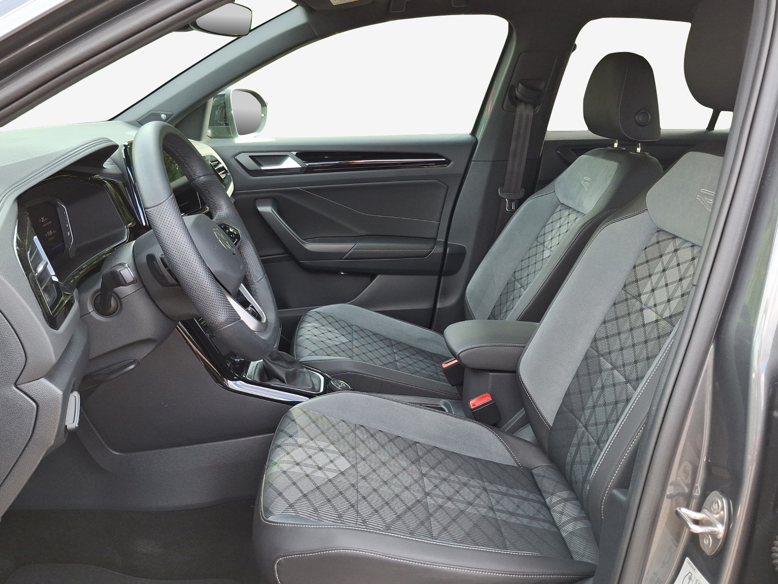 VW T-Roc 2.0 TSI R-Line DSG 4Motion-image-7