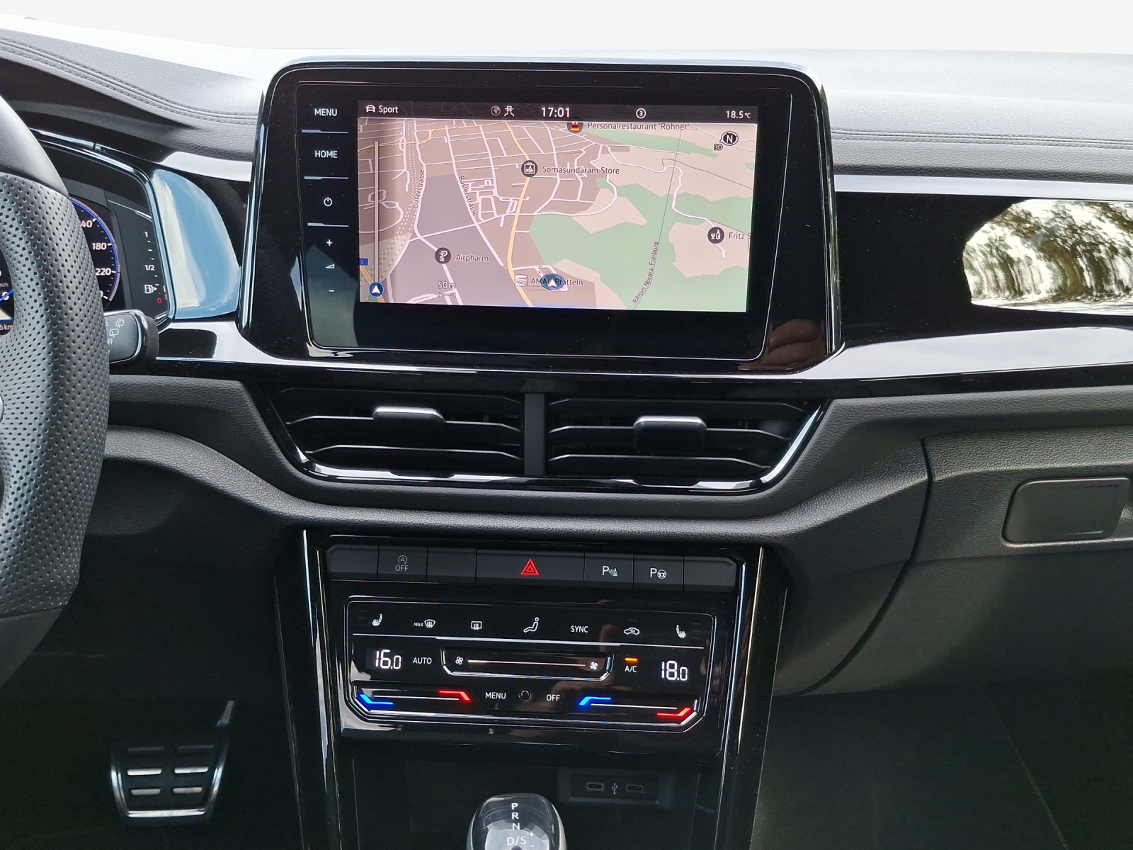VW T-Roc 2.0 TSI R-Line DSG 4Motion-image-10