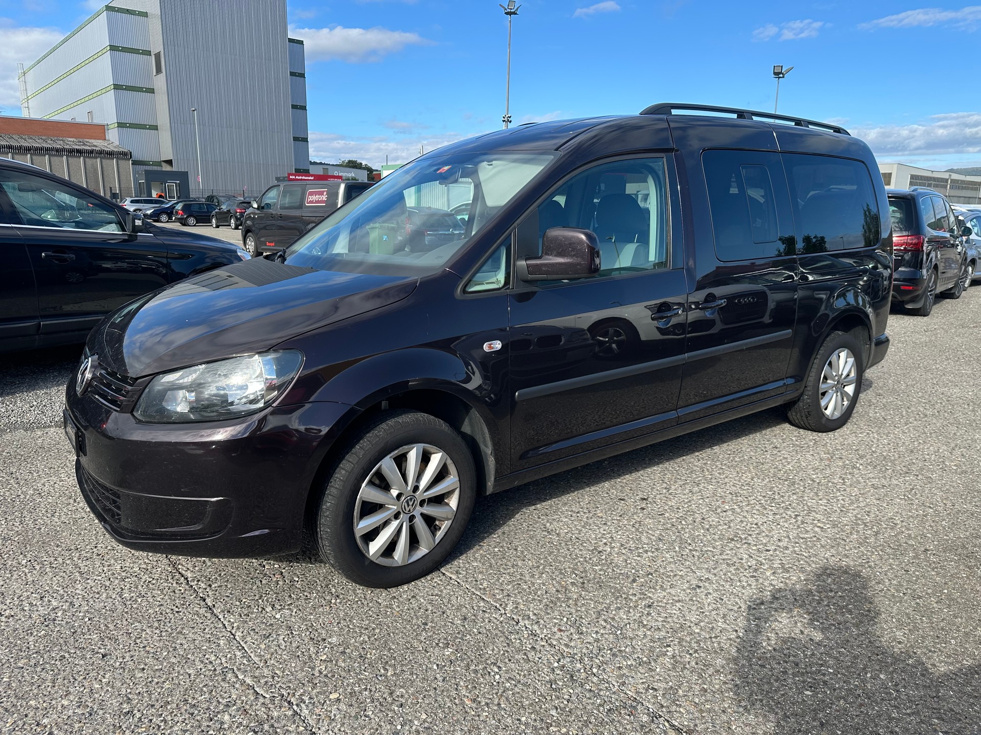 VW Caddy Maxi 2.0 TDI Blue Motion Trendline DSG-image-0