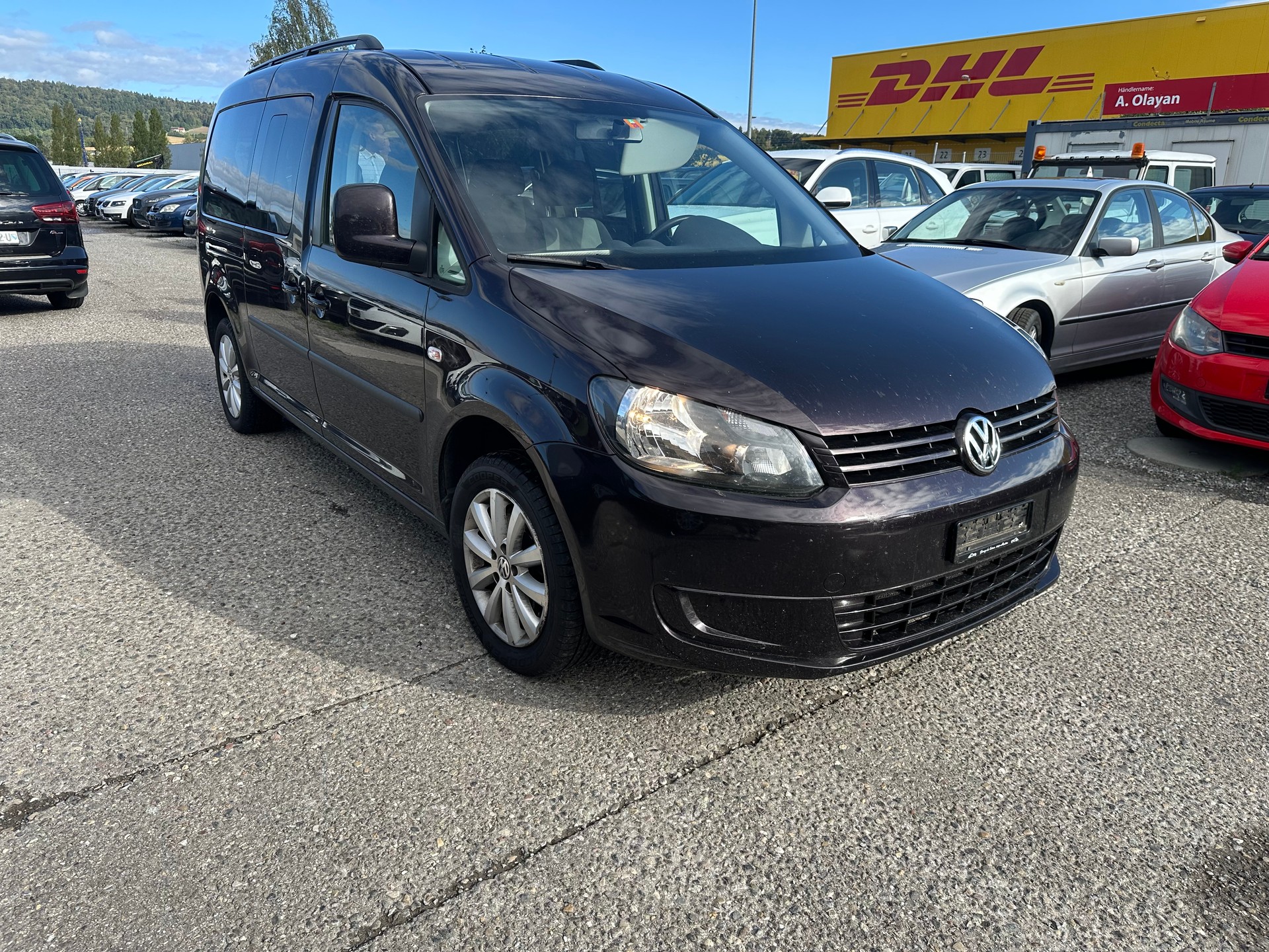 VW Caddy Maxi 2.0 TDI Blue Motion Trendline DSG-image-2