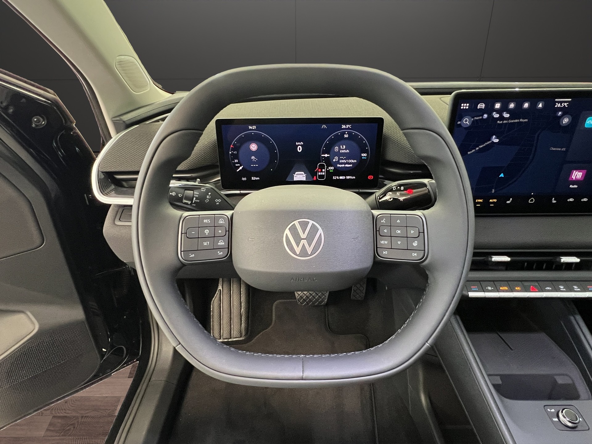 VW ID.Polo 52 kWh Life Edition One-image-6