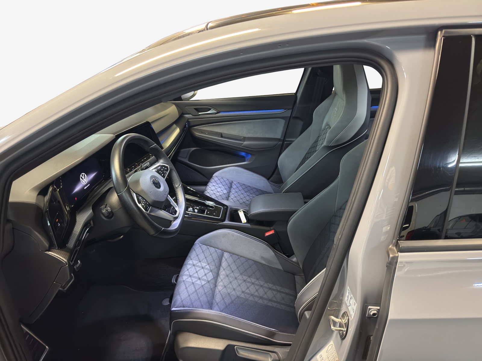 VW Golf 2.0 TSI R-Line DSG 4 Motion-image-7