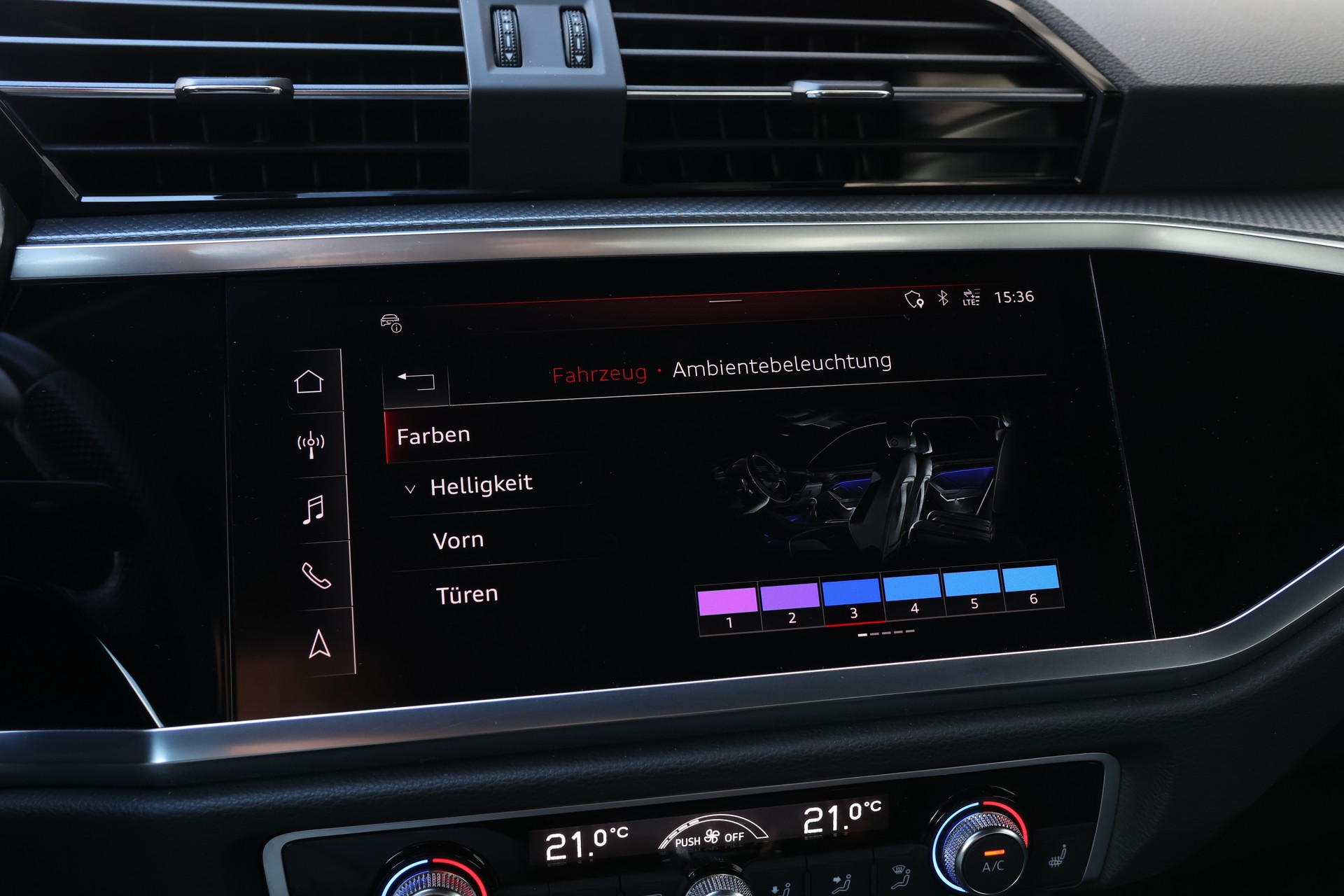 AUDI Q3 45 TFSI S line quattro S-tronic (CH)-image-26