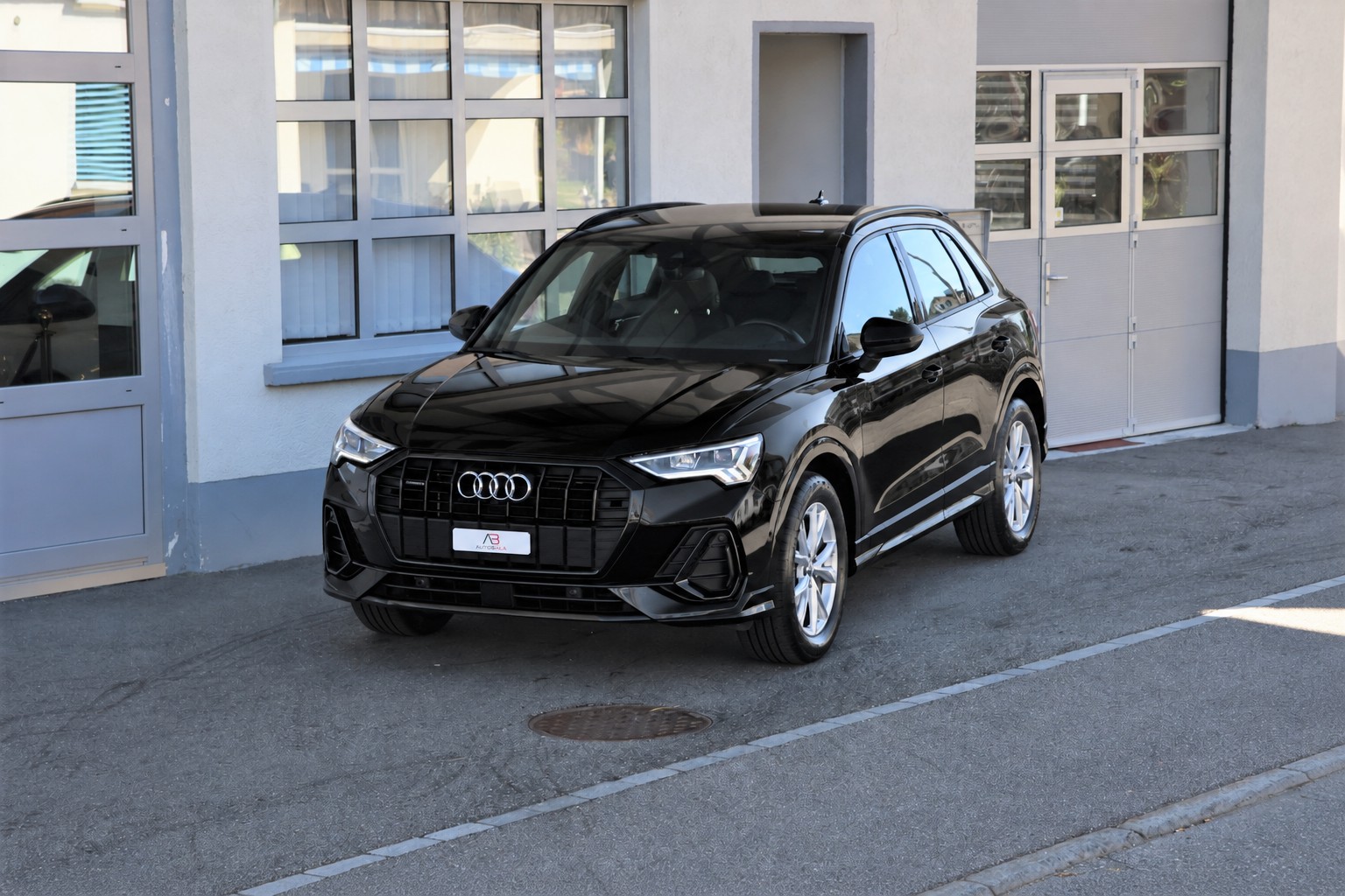 Car photo
