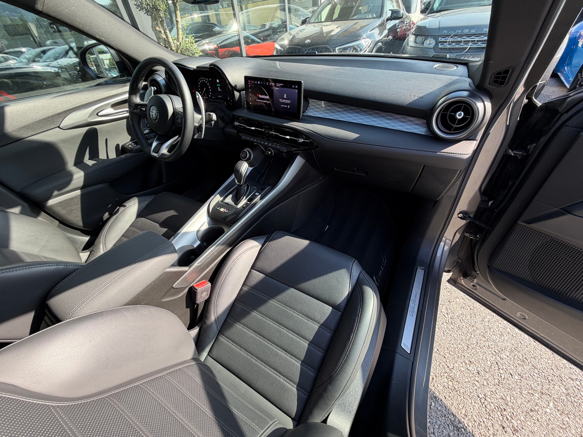 ALFA ROMEO Tonale 1.3 Plug-in-Hybrid Q4 Veloce-image-11