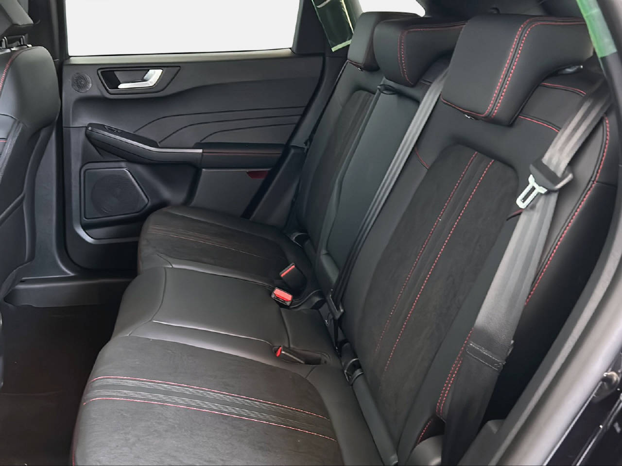 FORD Kuga 2.5 Hybrid ST-Line X 4x4-image-5
