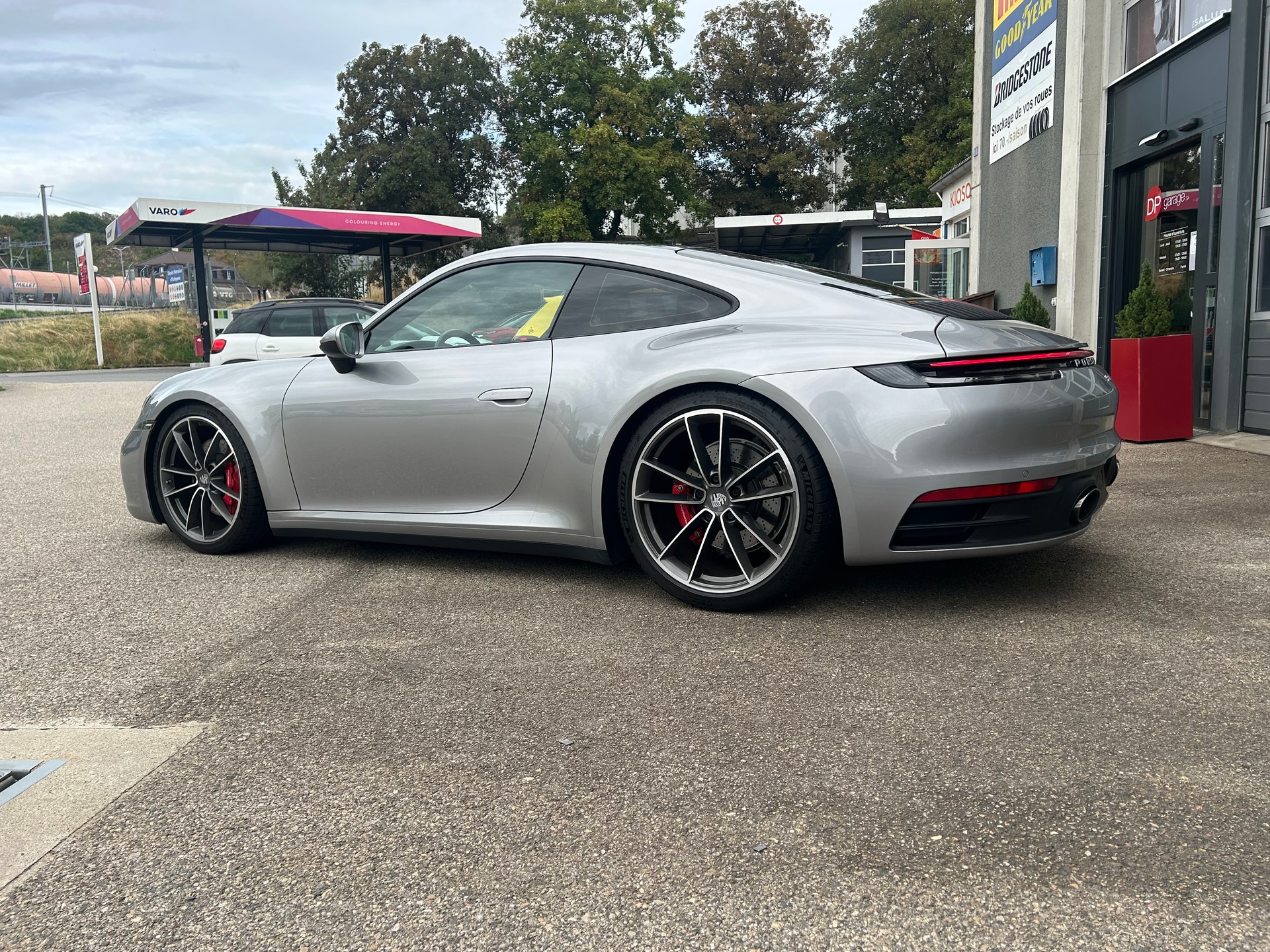 PORSCHE 911 Carrera 4S PDK-image-3
