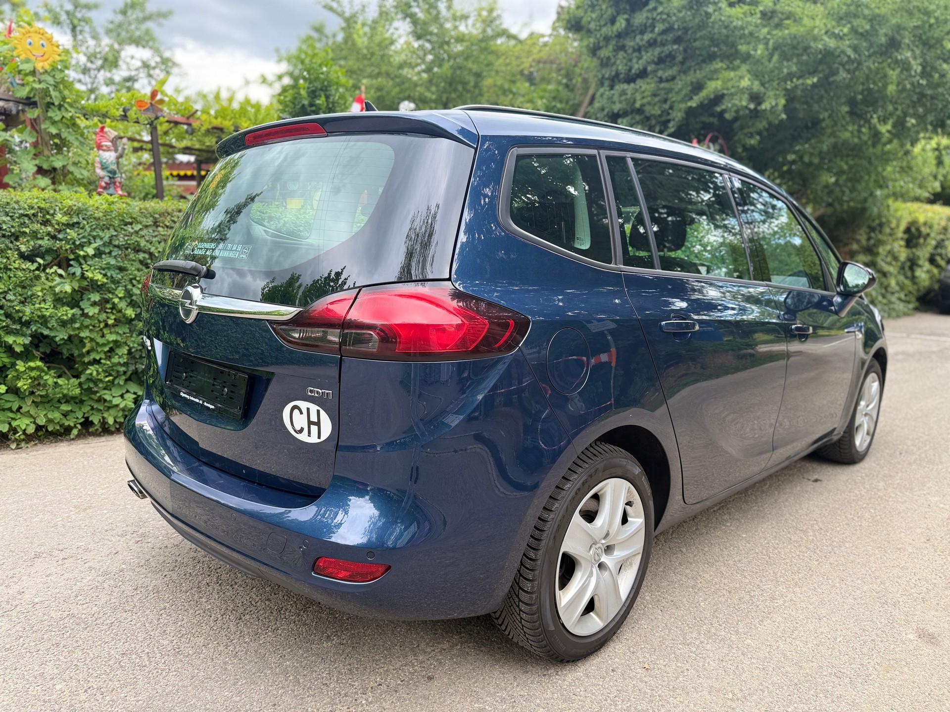 OPEL Zafira Tourer 2.0 CDTi-image-1