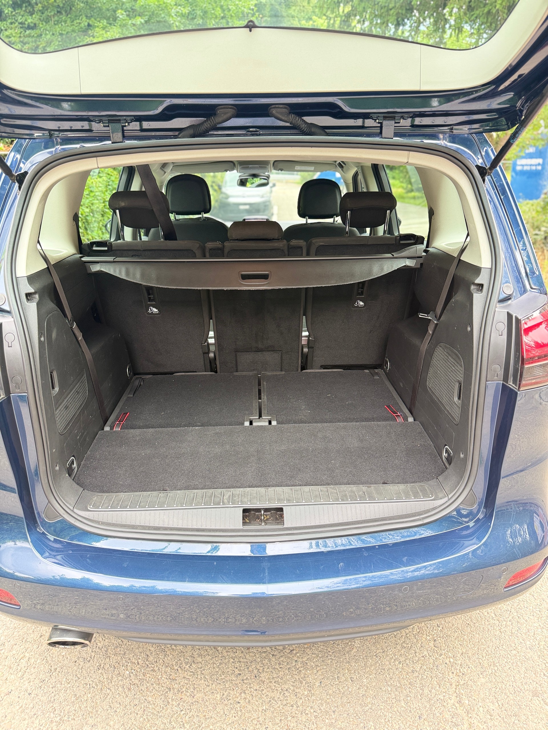 OPEL Zafira Tourer 2.0 CDTi-image-4