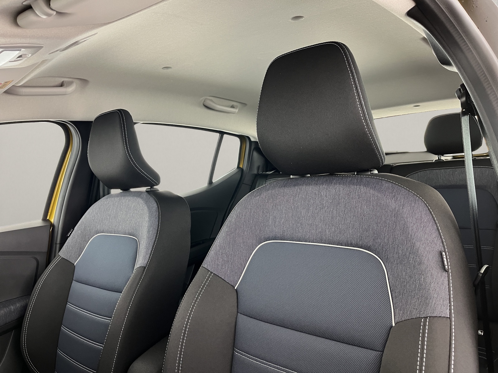 DACIA Sandero 1.0 TCe 100 Journey-image-14