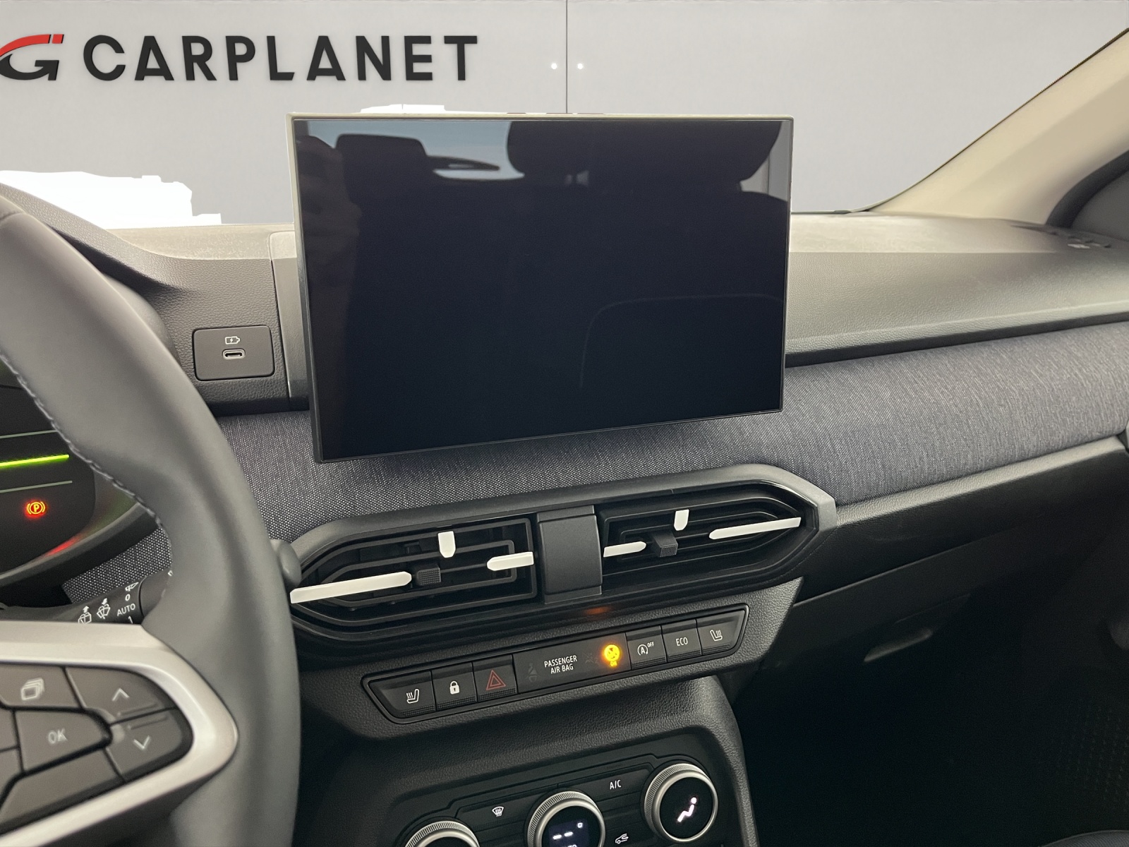 DACIA Sandero 1.0 TCe 100 Journey-image-11