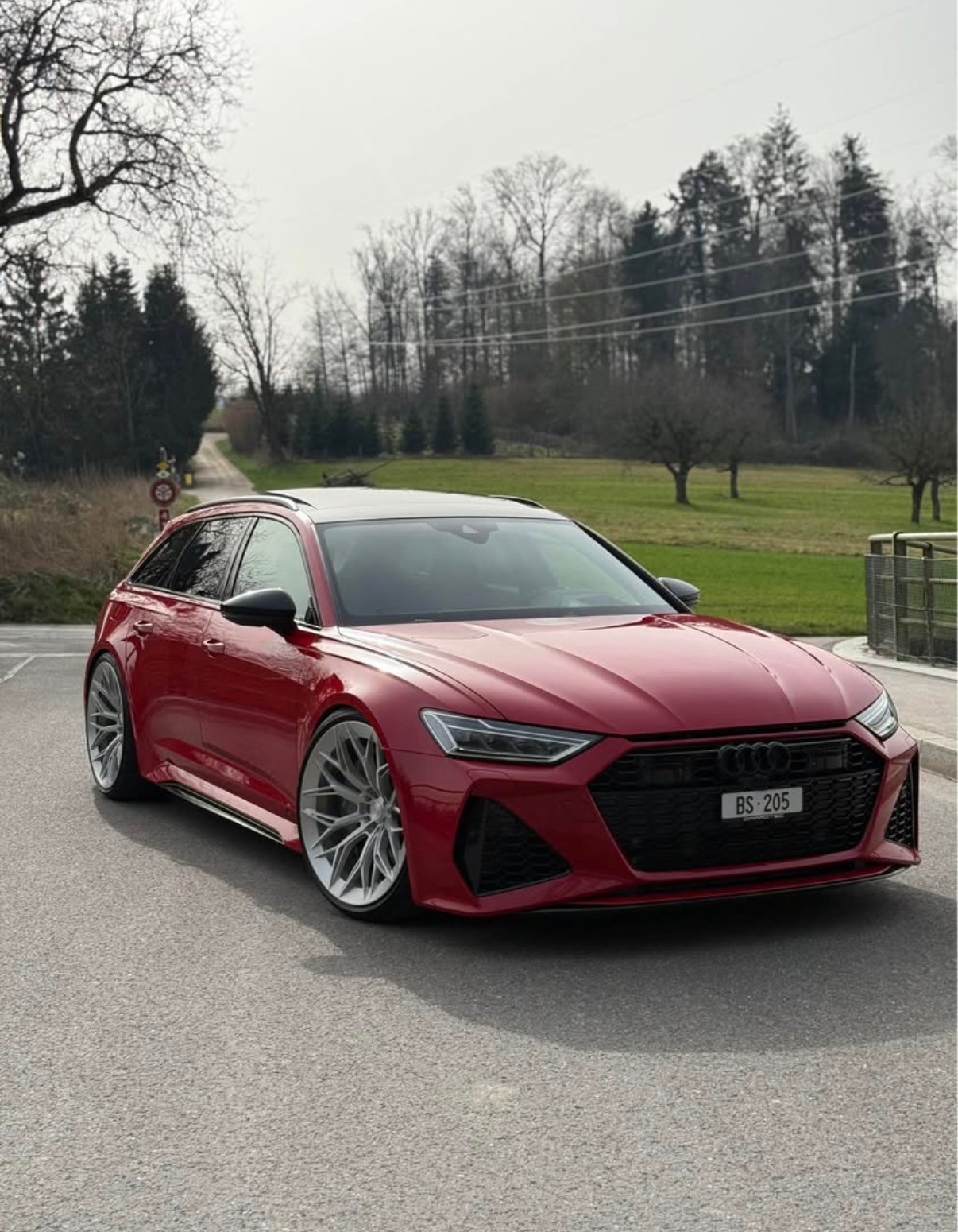 AUDI 4.0 V8 TFSI quattro T-Tronic-image-4