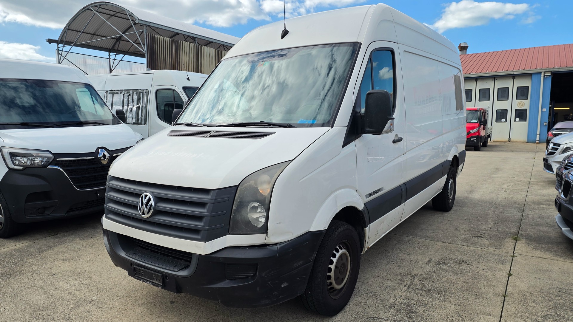 VW Crafter 35L 2.0 TDI CR-image-1
