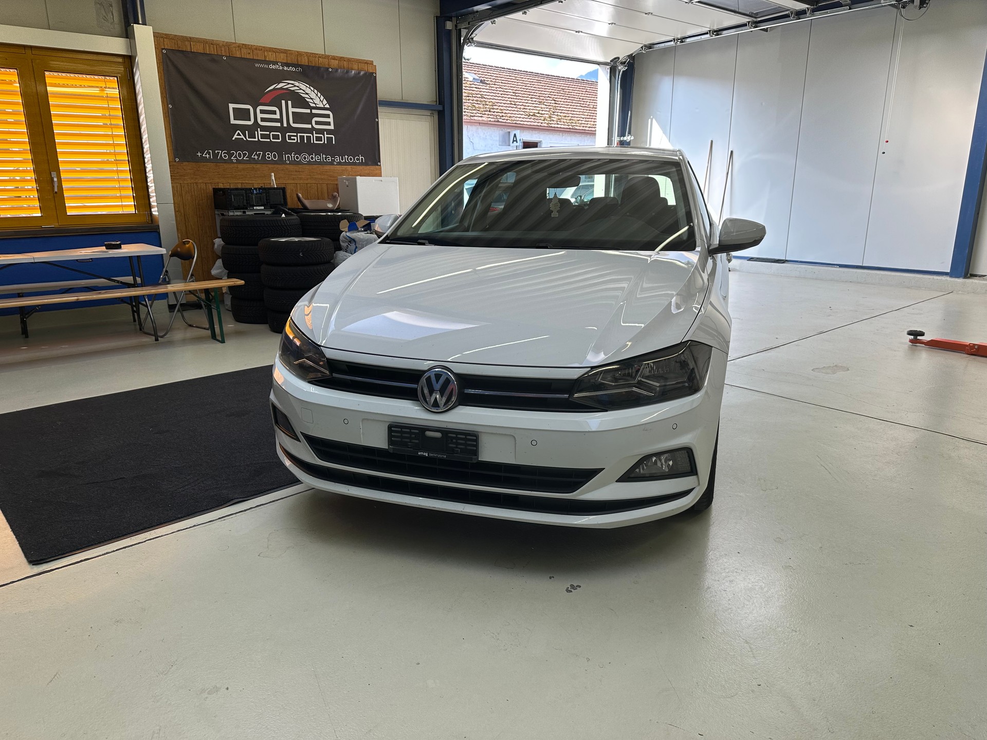 VW Polo 1.0 TSI BMT Trendline-image-1