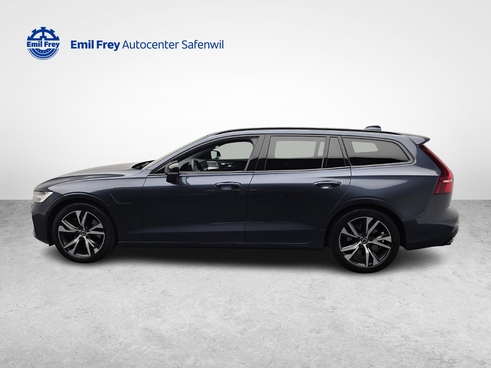 VOLVO V60 2.0 T6 TE R-Design eAWD-image-1