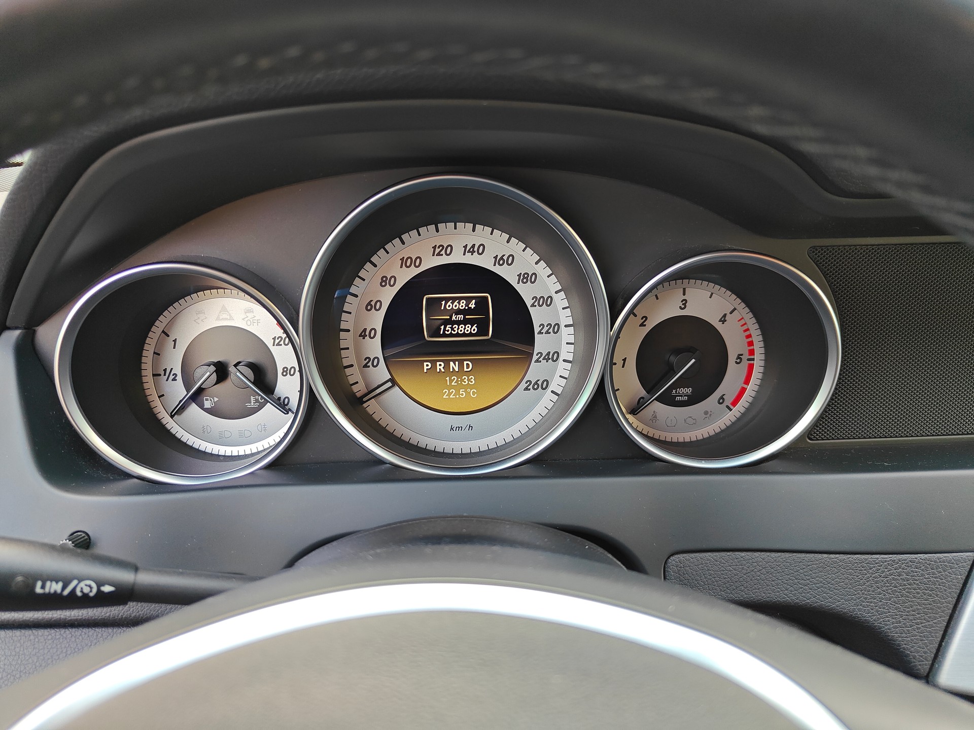 MERCEDES-BENZ C 250 CDI Avantgarde 4Matic 7G-Tronic-image-15