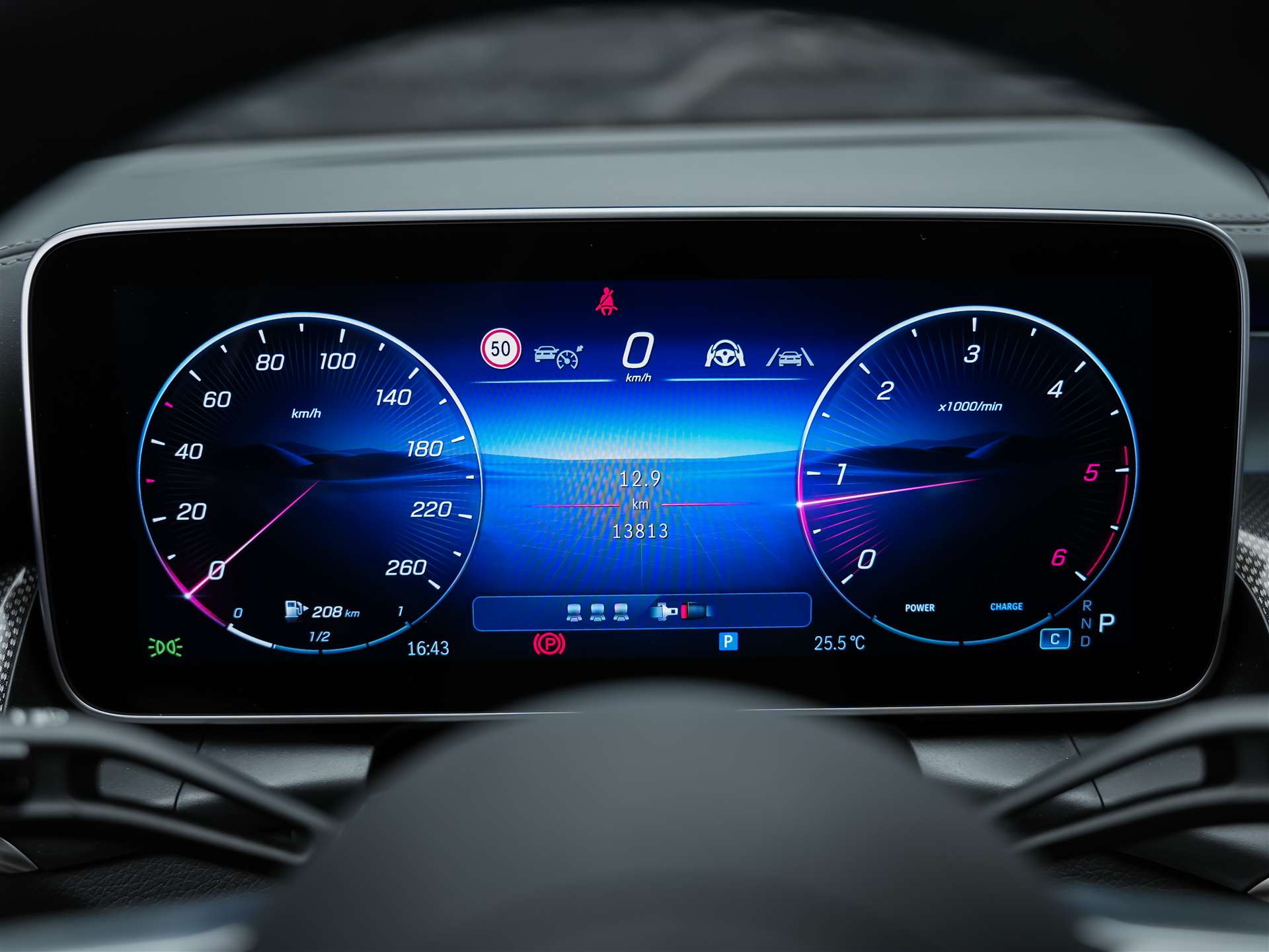MERCEDES-BENZ GLC 300 d AMG Line 4matic *Werksgarantie*Digital Light*360°Kamera*-image-28
