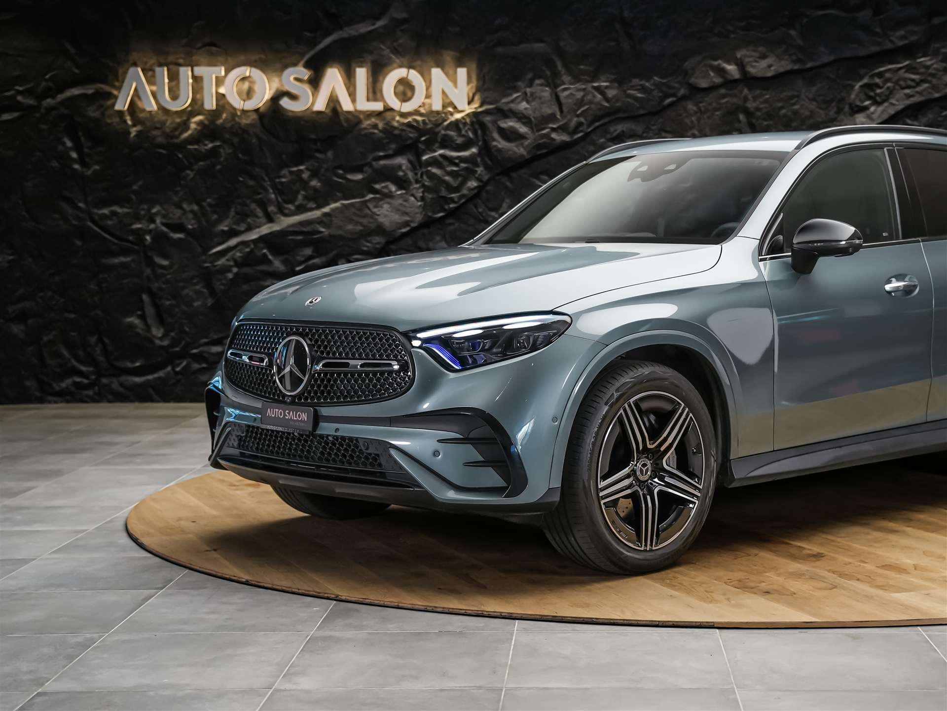 MERCEDES-BENZ GLC 300 d AMG Line 4matic *Werksgarantie*Digital Light*360°Kamera*-image-16