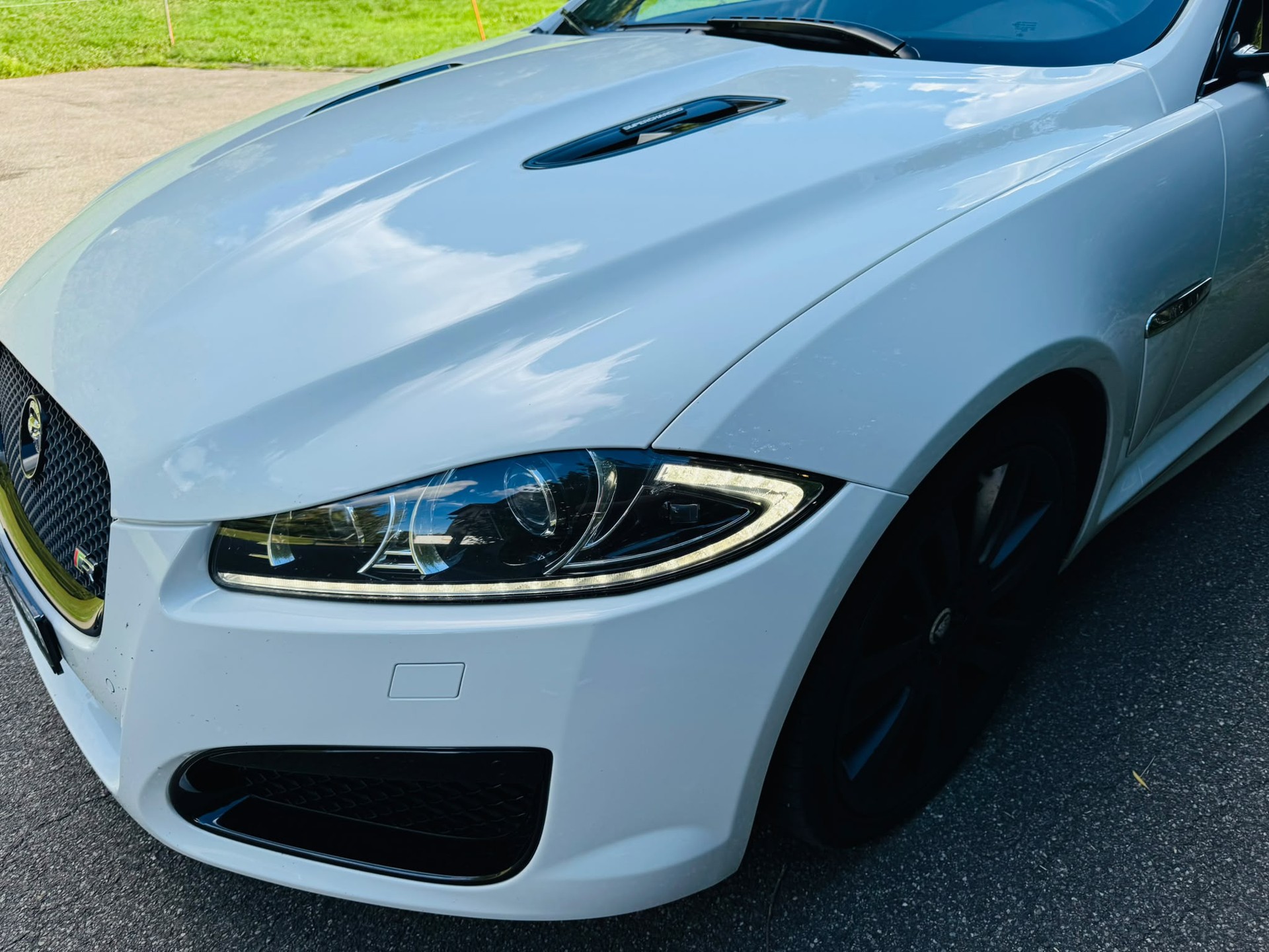 JAGUAR 5.0 V8 S/C XFR-image-1
