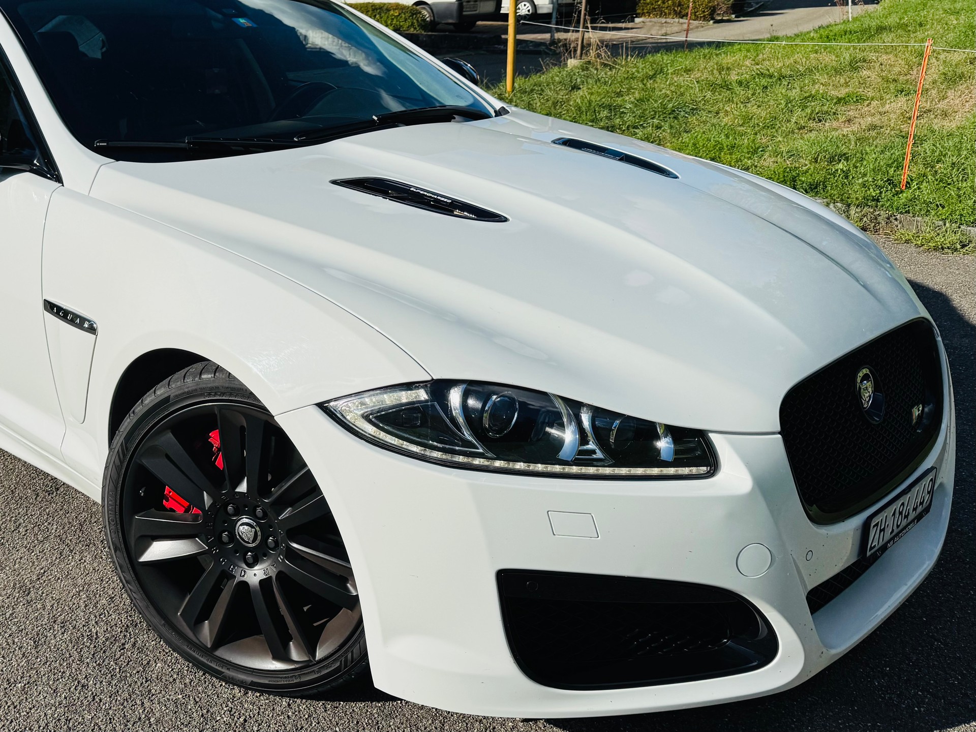 JAGUAR 5.0 V8 S/C XFR-image-5