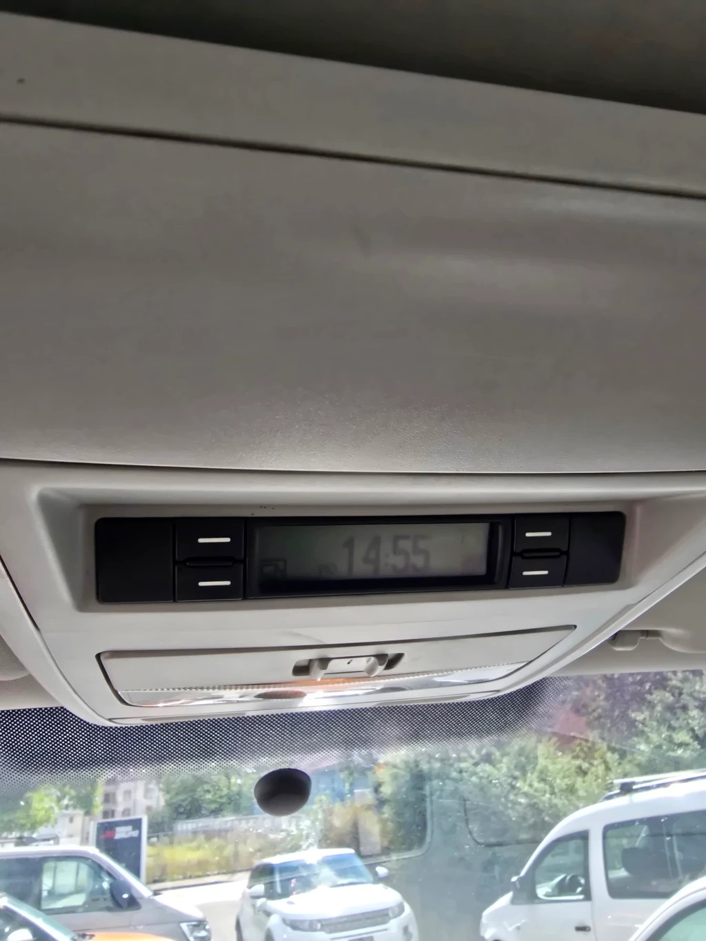 VW TRANSPORTER 1.9TDI 102PS-image-14