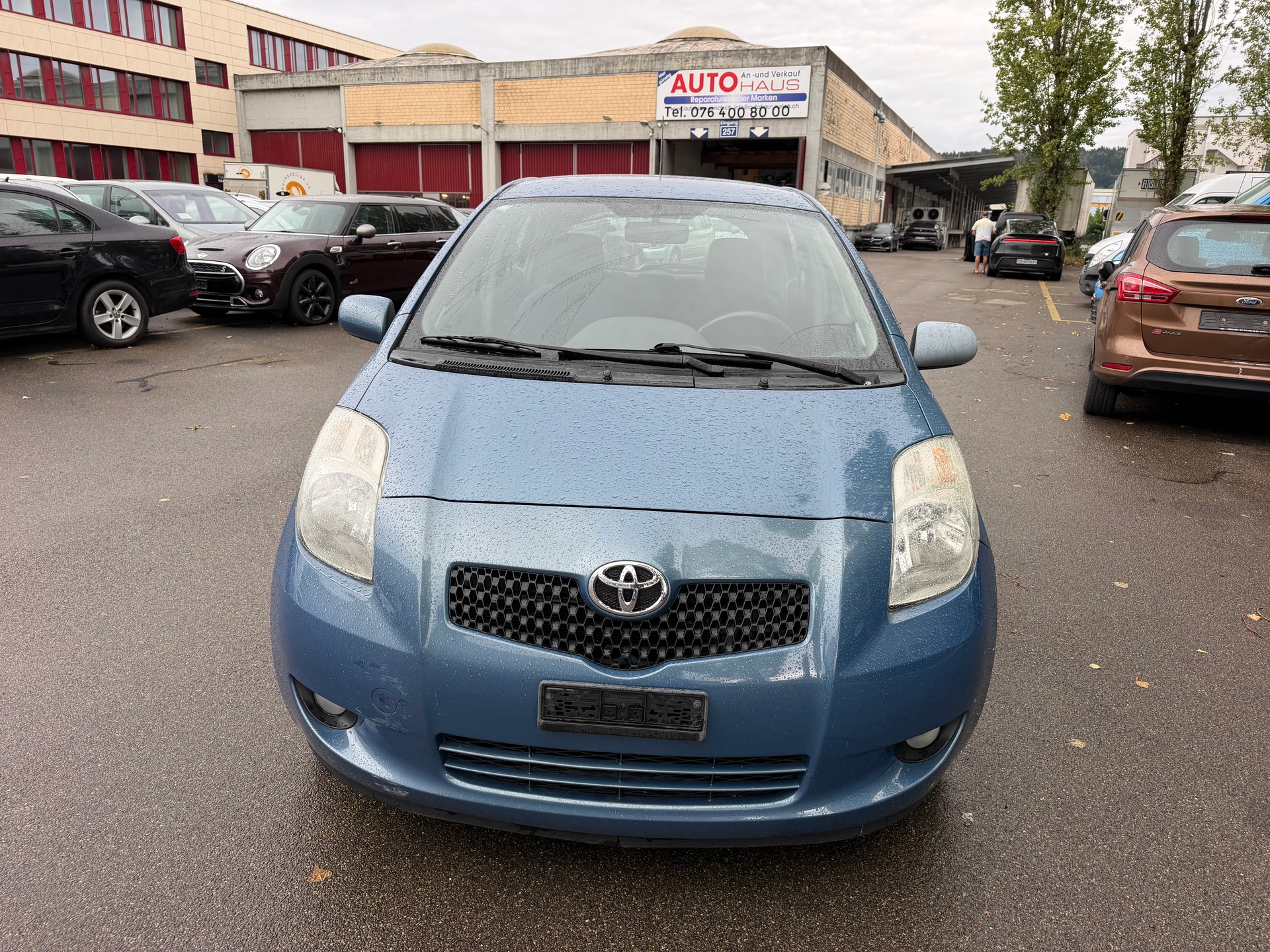 TOYOTA Yaris 1.4 D-4D Linea Luna-image-1