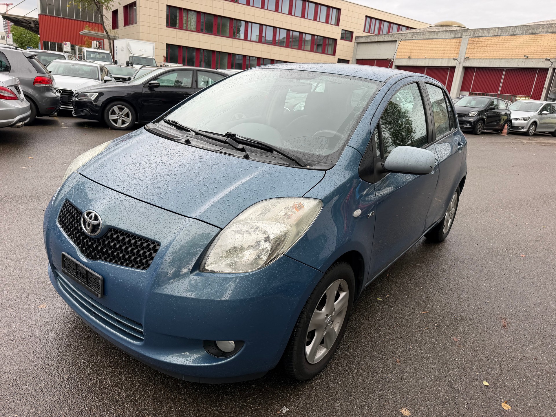 TOYOTA Yaris 1.4 D-4D Linea Luna-image-0