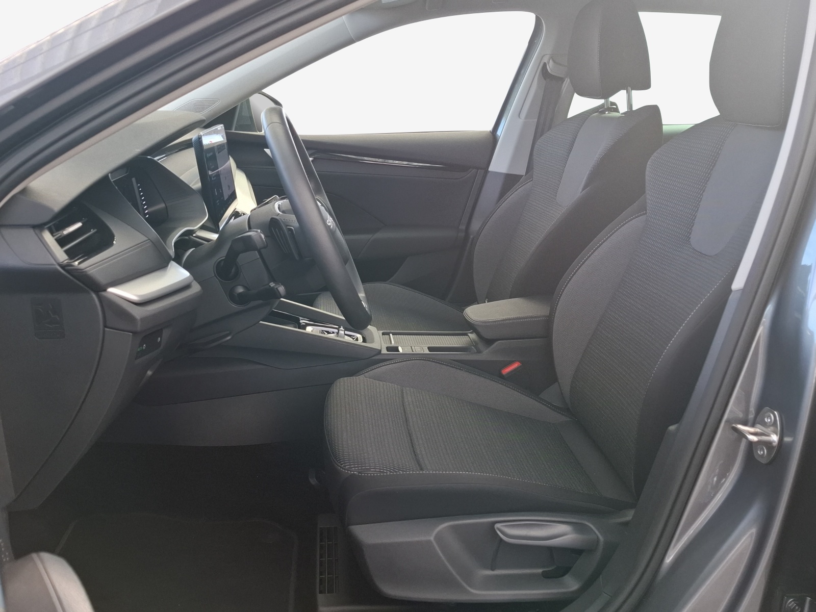 SKODA Octavia Combi 1.5 TSI mHEV DSG Dynamic-image-7
